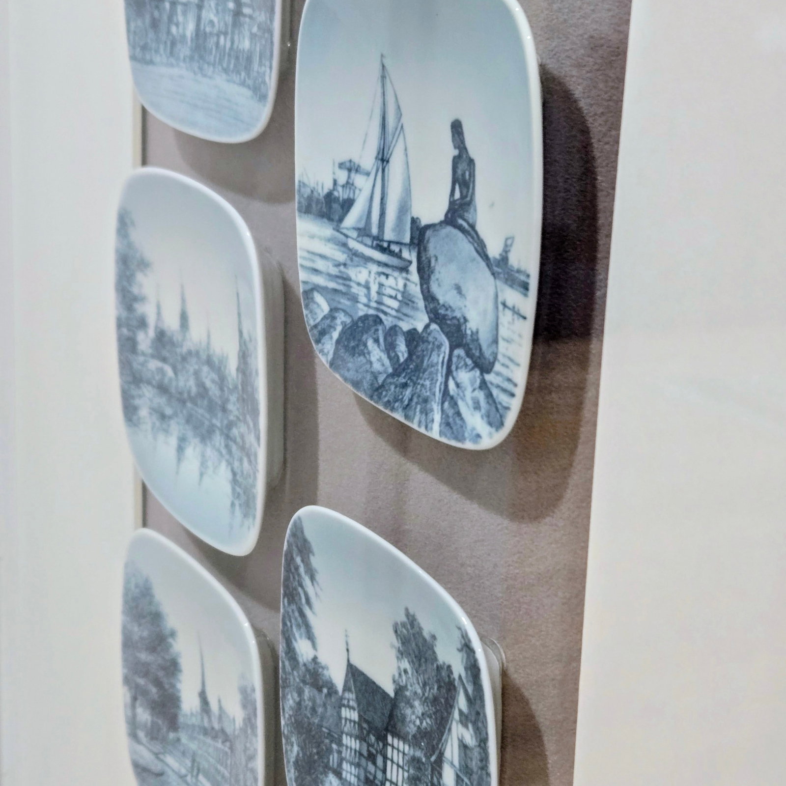 Vintage Bing & Grondahl Danish Landmark Mini Wall Plates Framed Art by Kjeld Bonfils - 4