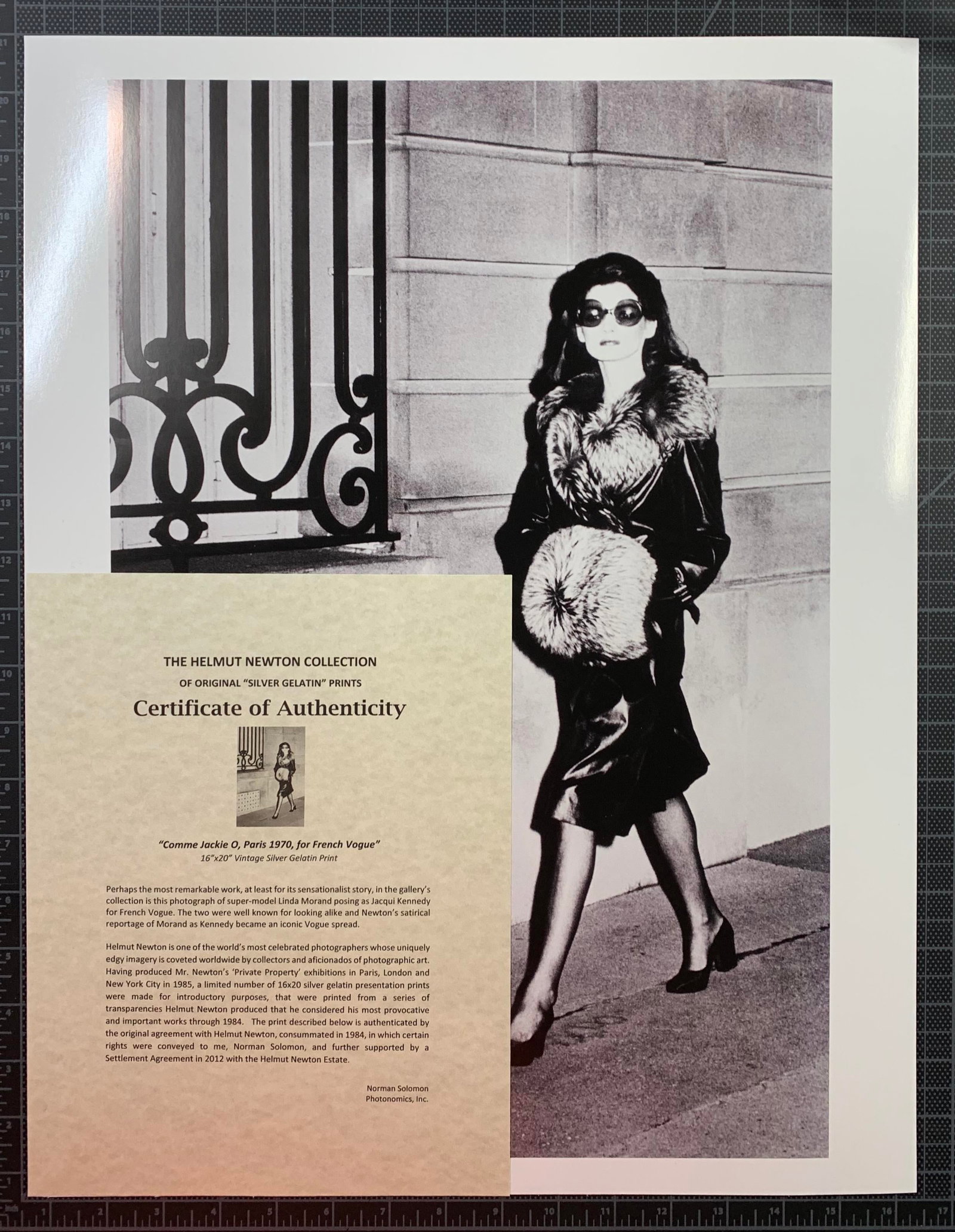 Comme Jackie O, Paris 1972 by Helmut Newton Vintage Silver Gelatin Print - 6