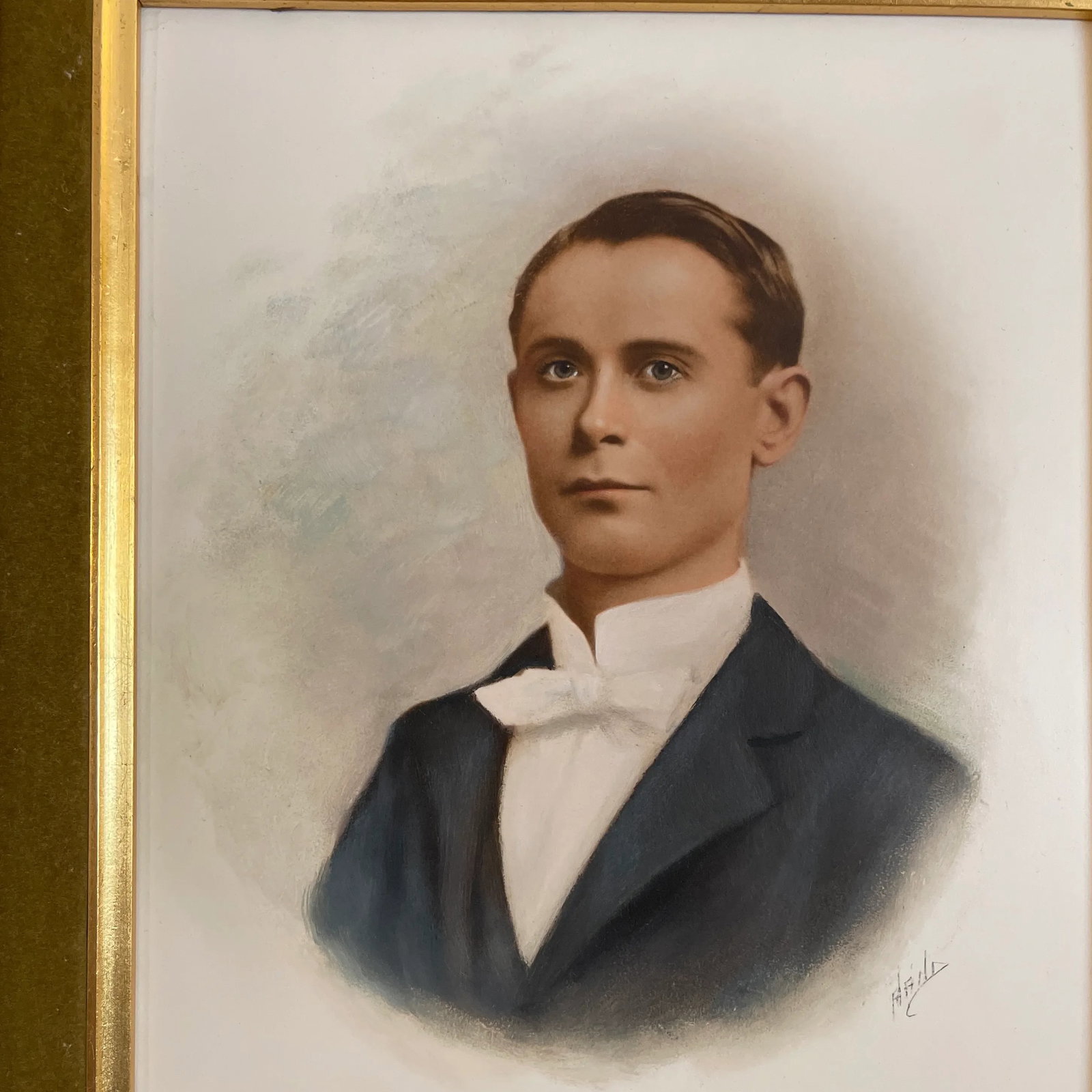 1900s Portrait Young Gentleman in White Tie, Framed - 2