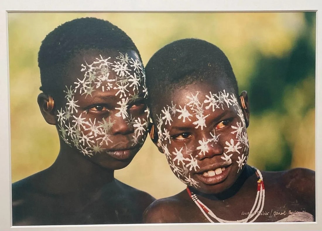 Carol Beckwith 'Surma Girls Painted as Twins, Ethiopia Chromogenic Photograph - 12