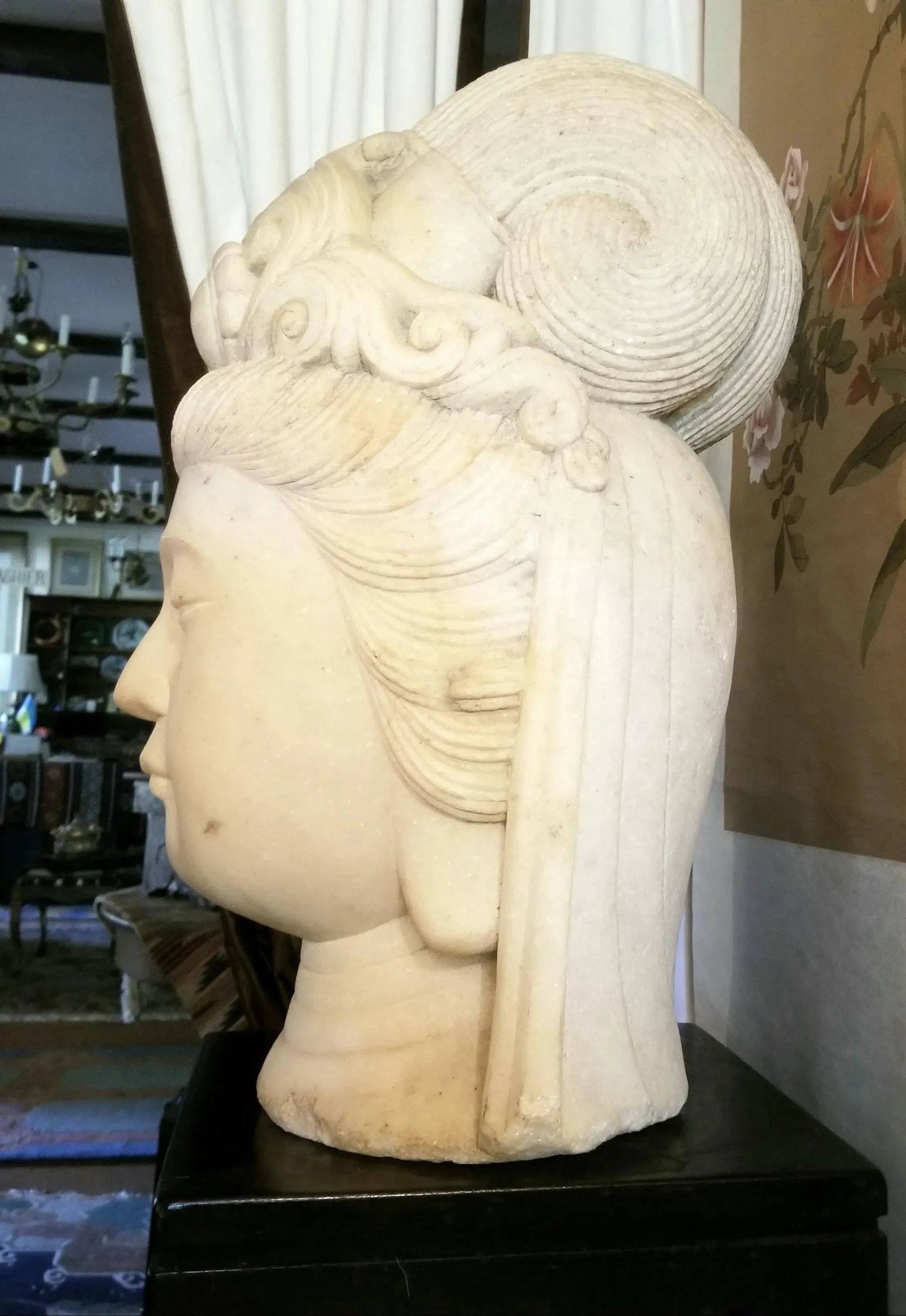 Antique Chinese Male Marble Bust with Black Wooden Pedestal - 3