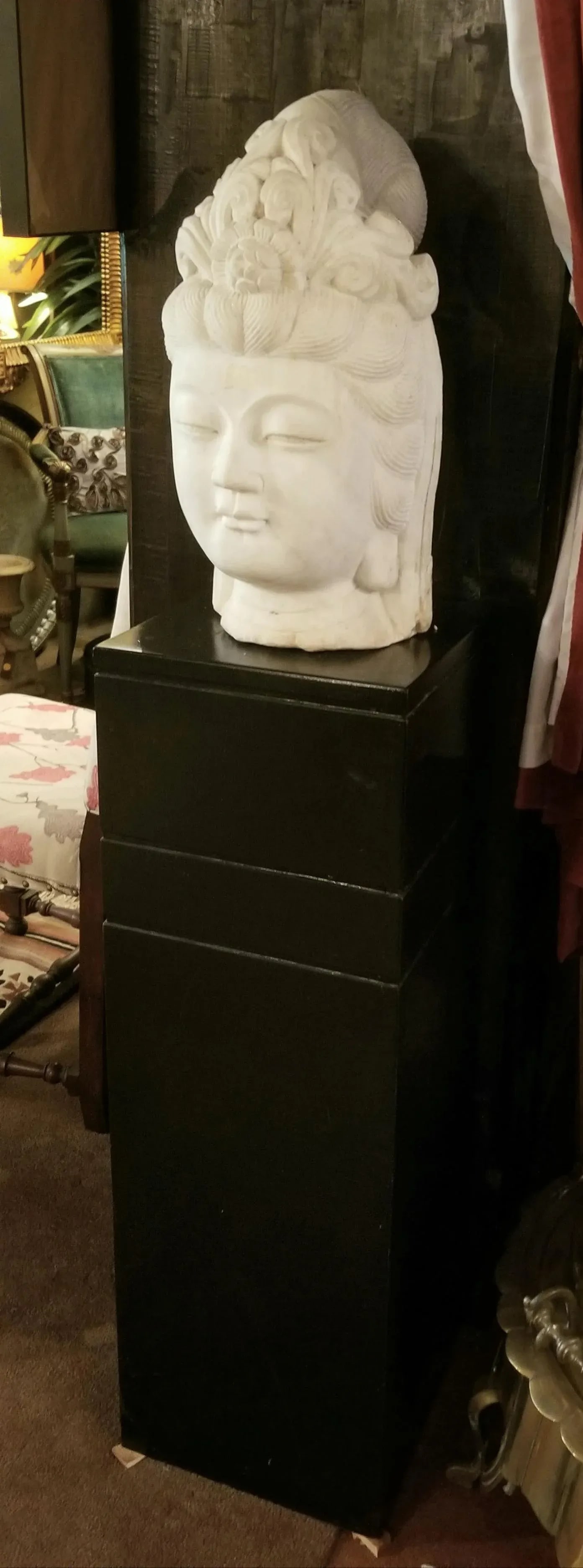 Antique Chinese Female Marble Bust with Black Wooden Pedestal - 10