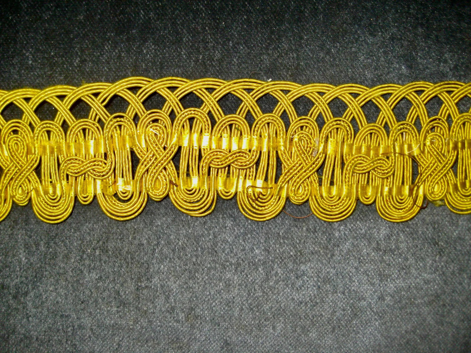 French Large Yellow Silk Trim Circa 1780 -5 Yards - 7