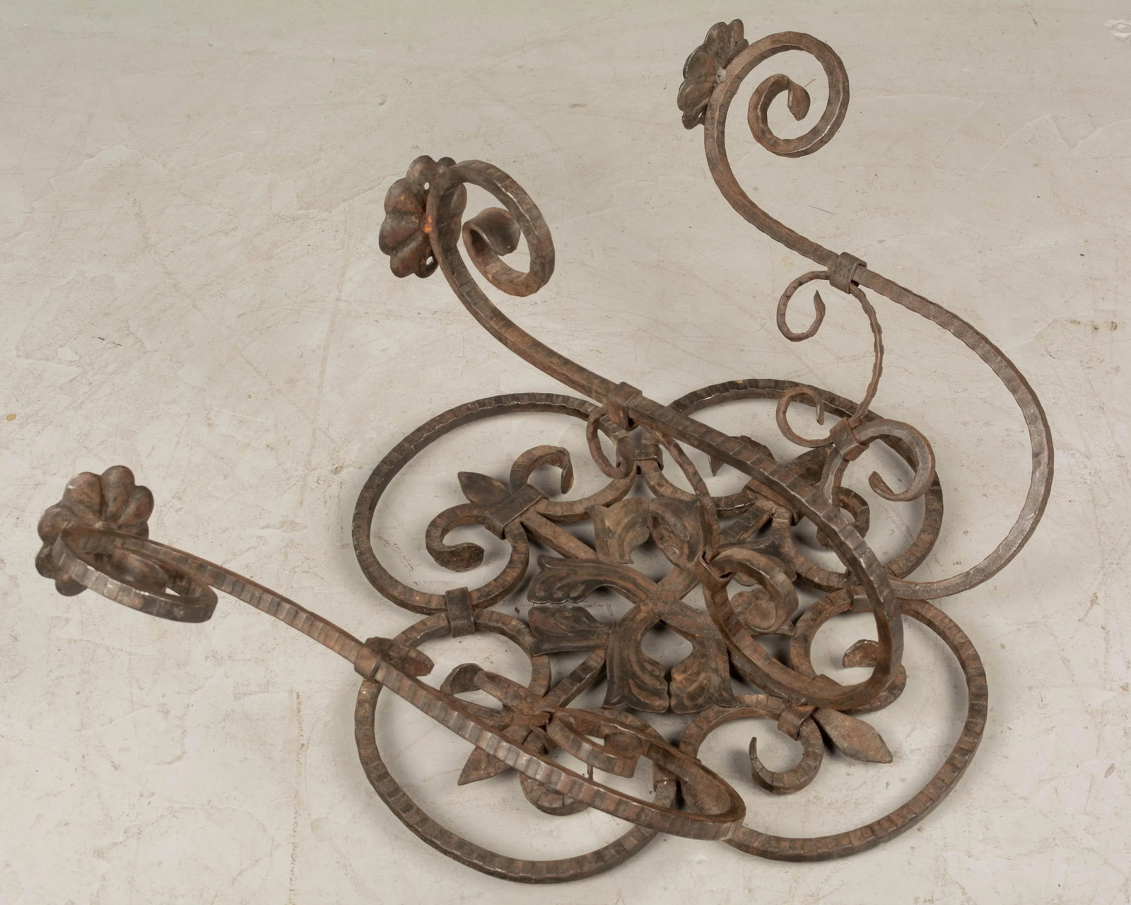 French Art Deco Wrought Iron Sconces Pair - 9