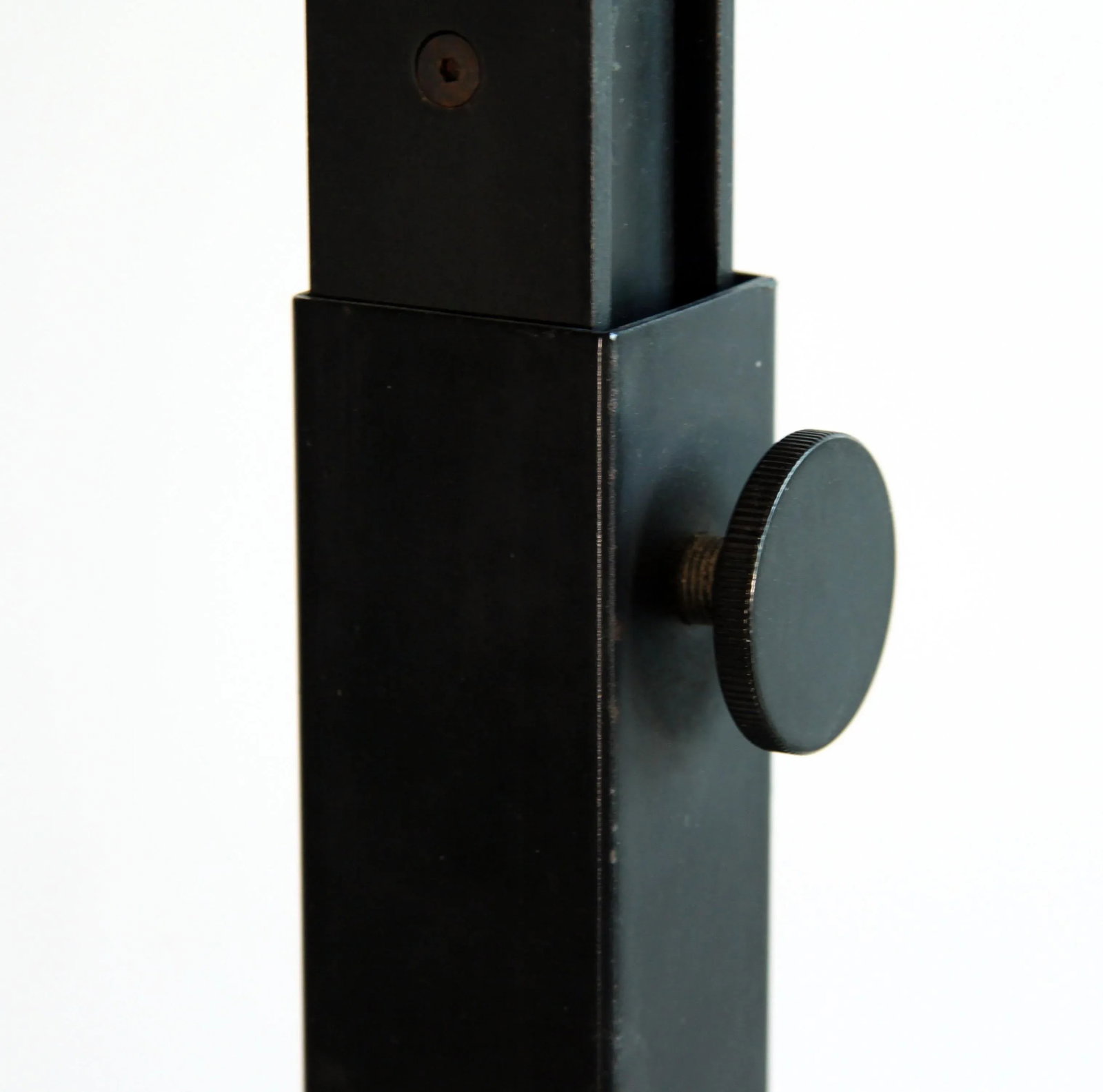 Vintage 1980's Italian Postmodern Red Torchiere Floor Lamp by Gianfranco Frattini for Relco Milano - 5