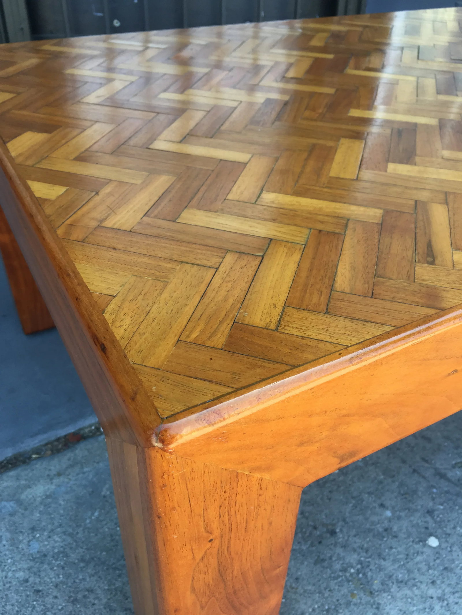 Custom Solid Walnut Coffee Table With Herringbone Top – 1980s–1990s, American Made - 4
