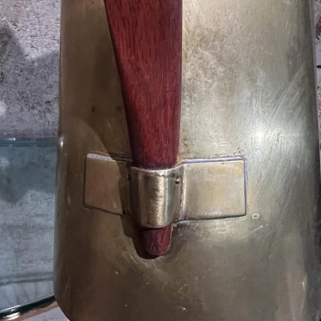 1960s Tommi Parzinger Brass and Walnut Coffee Pot Dorlyn Silversmiths - 7