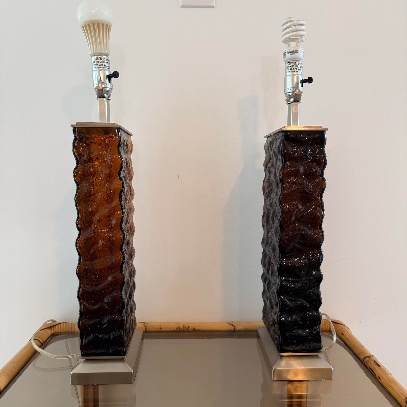 Amber-Brown Textured Wavy Glass Table Lamps in the Mid-Century Modern Taste - A Pair - 7