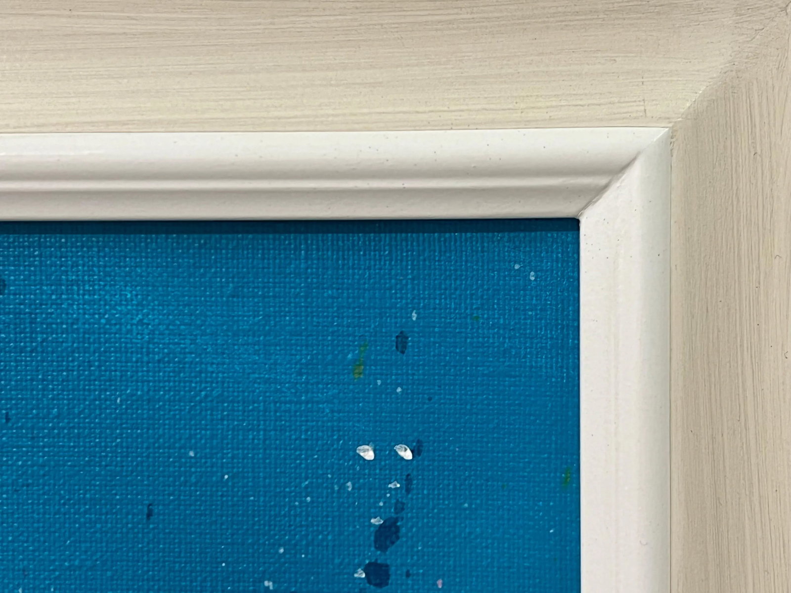 Angela Wakefield Abstract White Daisy Flowers on Turquoise Background by Contemporary Artist, 2023 - 11