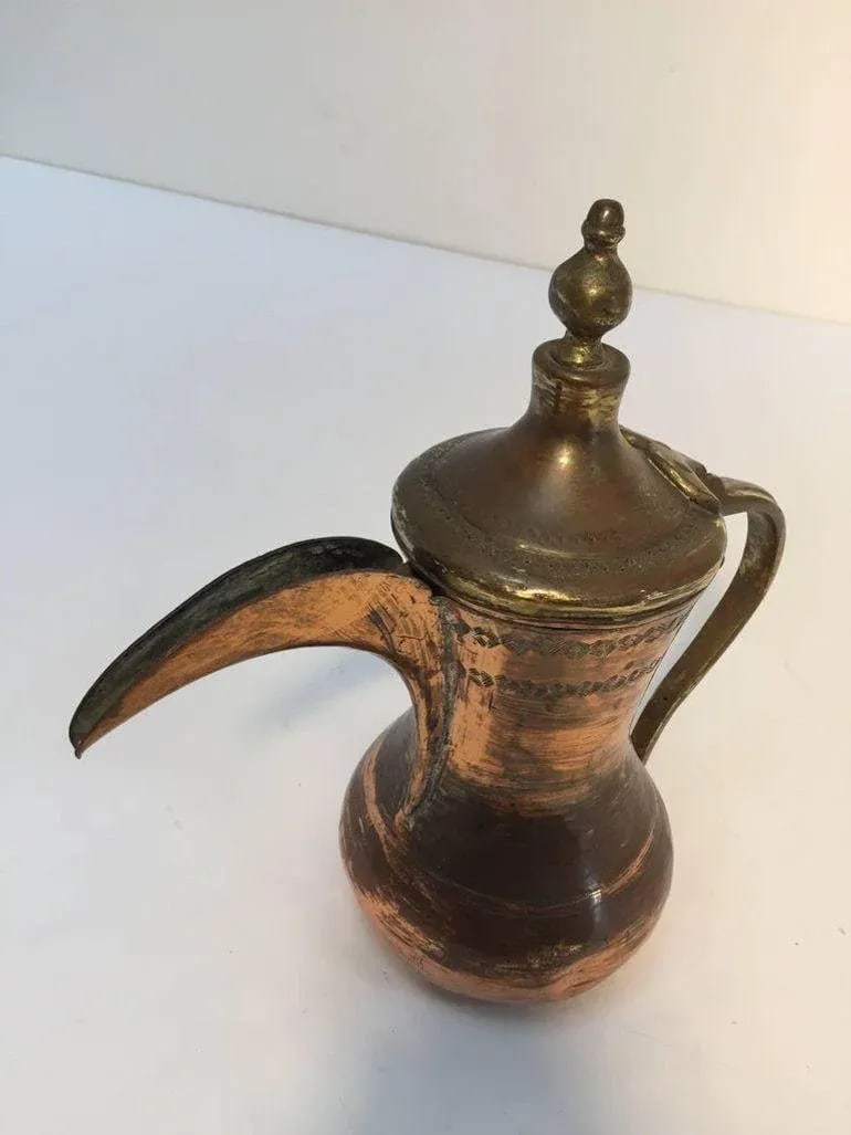 Middle Eastern Antique Dallah Arabic Copper Coffee Pot - 7