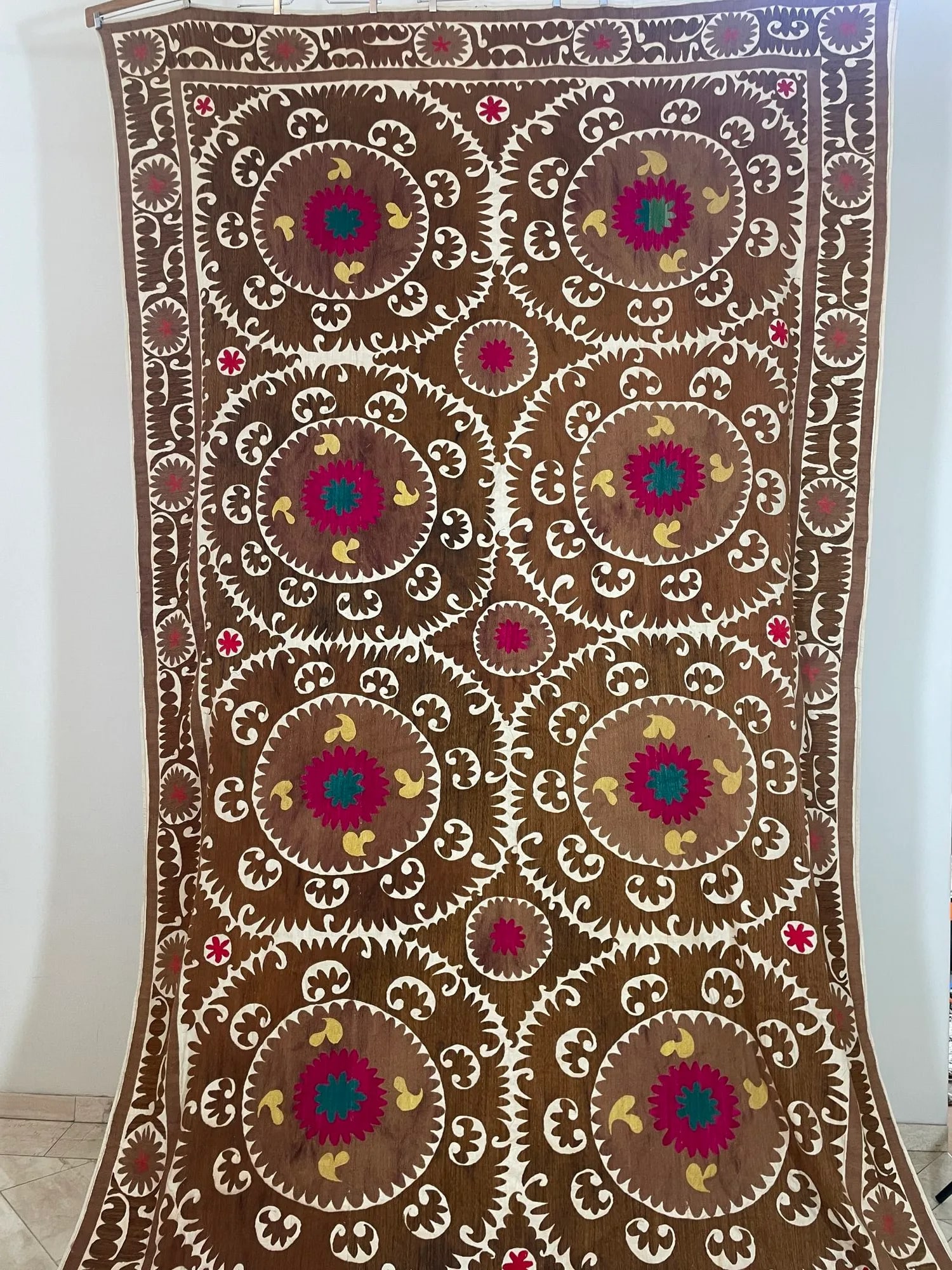 Vintage Embroidered Uzbekistan Suzani Tapestry Wall Hanging Brown and Pink XL - 2