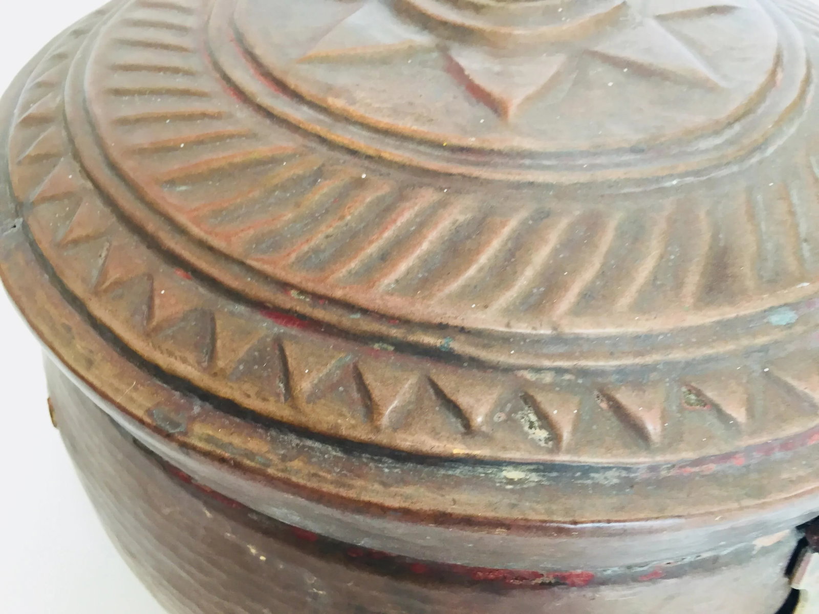 Early 20th Century Antique Decorative Round Copper Box - 6