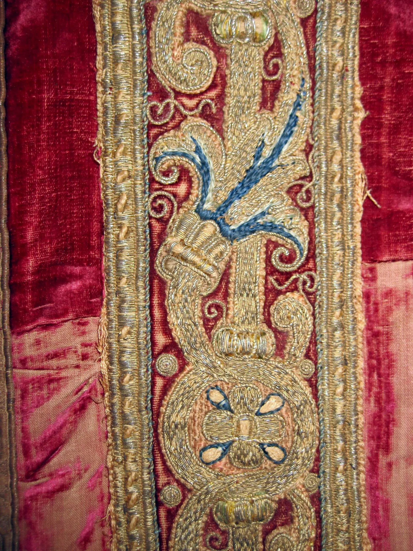 Pair of 17th Century Italian Embroidery Tapestry Wall Hanging - 5