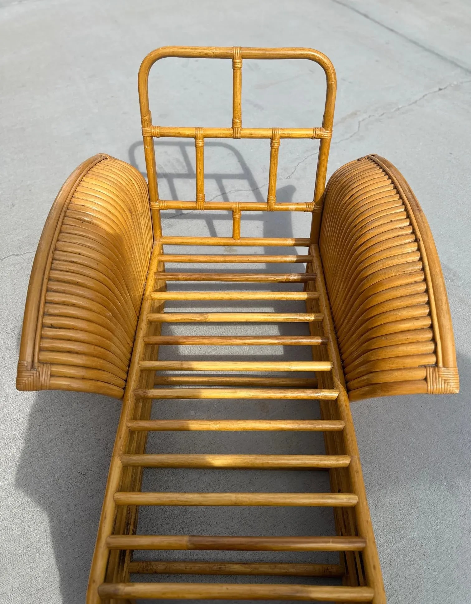 Vintage Paul Frankl Rattan Chaise Lounge - 7