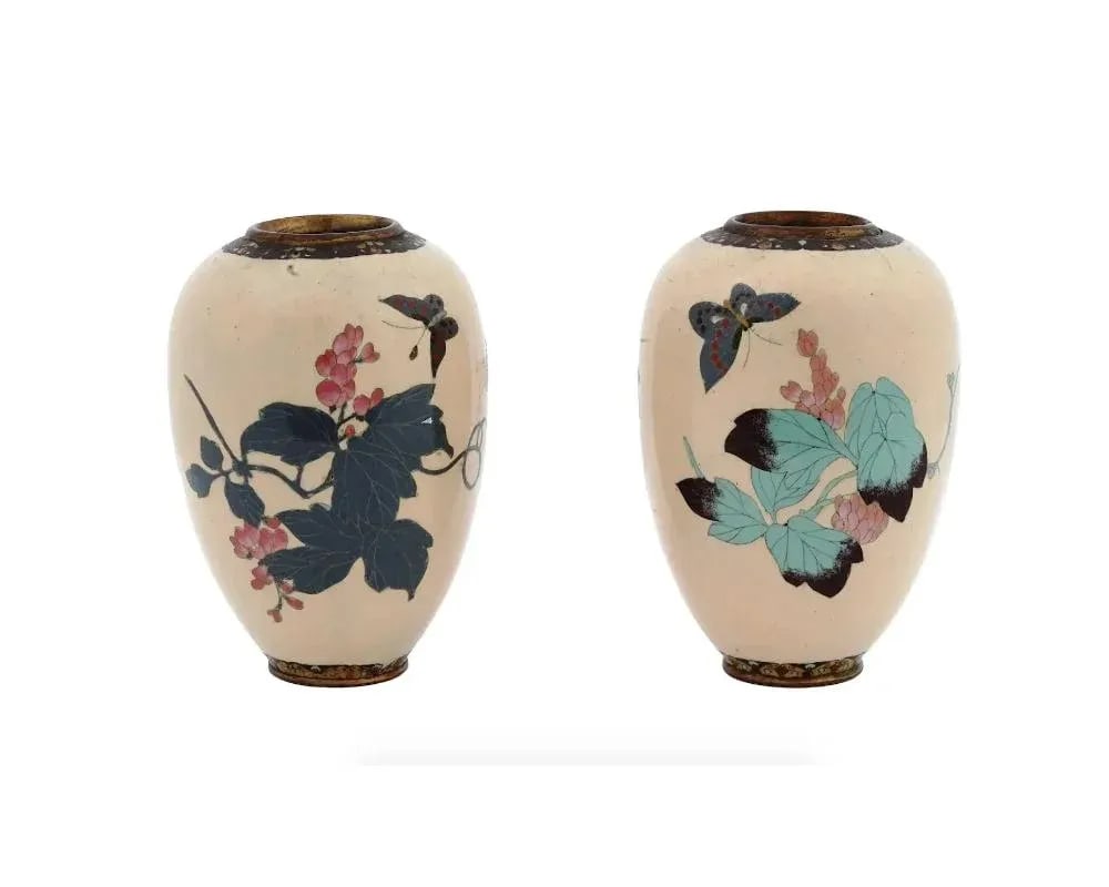 Late 19th Century A Pair of Barrel Shaped Japanese Meiji Cloisonne Enamel Butterfly Vases - 4