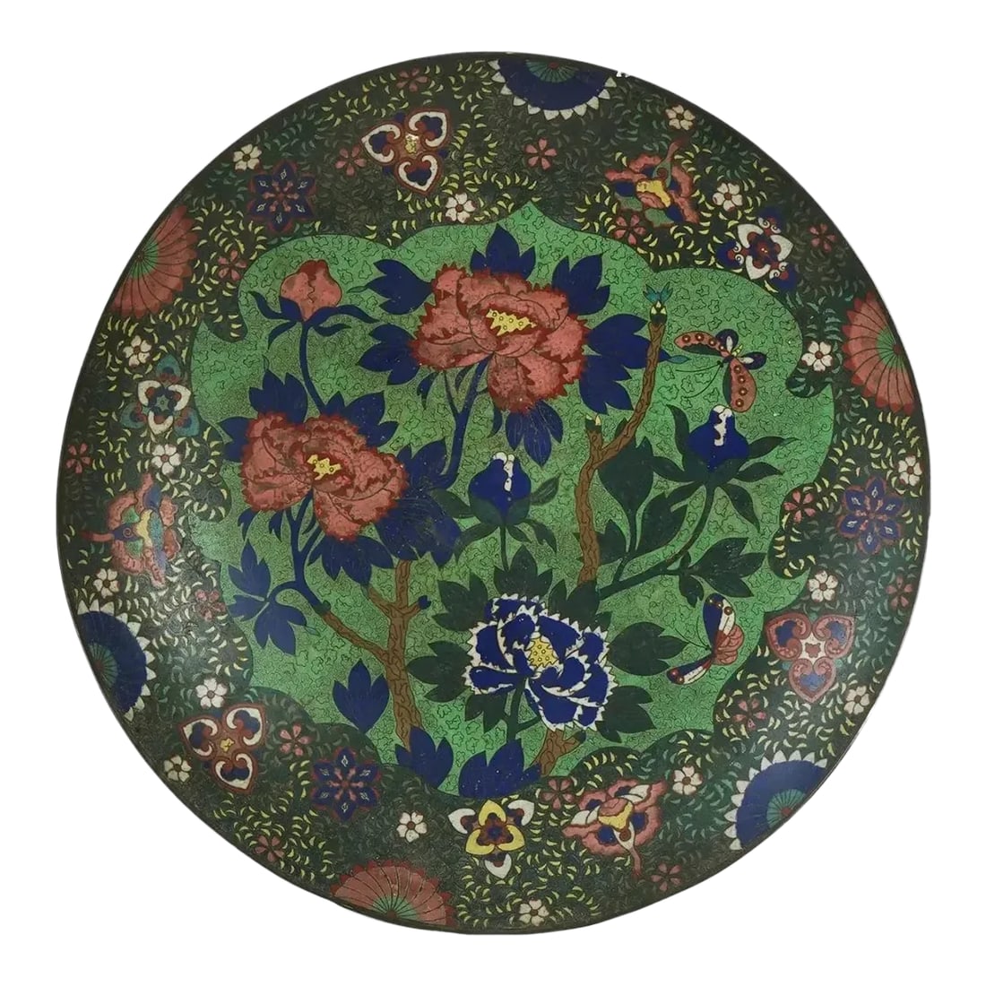 Antique Japanese Cloisonne Early Edo Green Enamel Plate: A large antique Japanese enamel over copper serving plate. Early Edo period, 19th century. Footed round dish with elevated rims. The interior of the plate is adorned with a medallion depicting