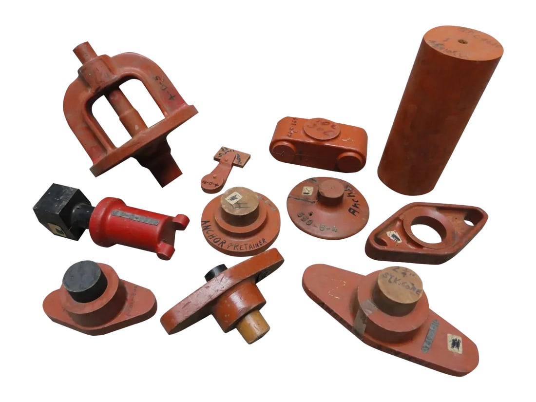 Set of 11 Industrial Wood Foundry Patterns & Casting Molds – Sculptural Decorative Objects (1 of 9)