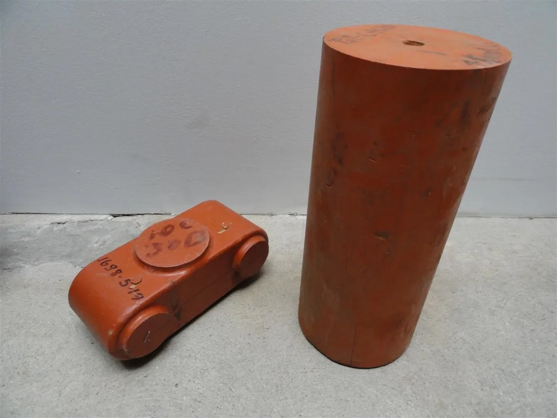 Set of 11 Industrial Wood Foundry Patterns & Casting Molds – Sculptural Decorative Objects - 7