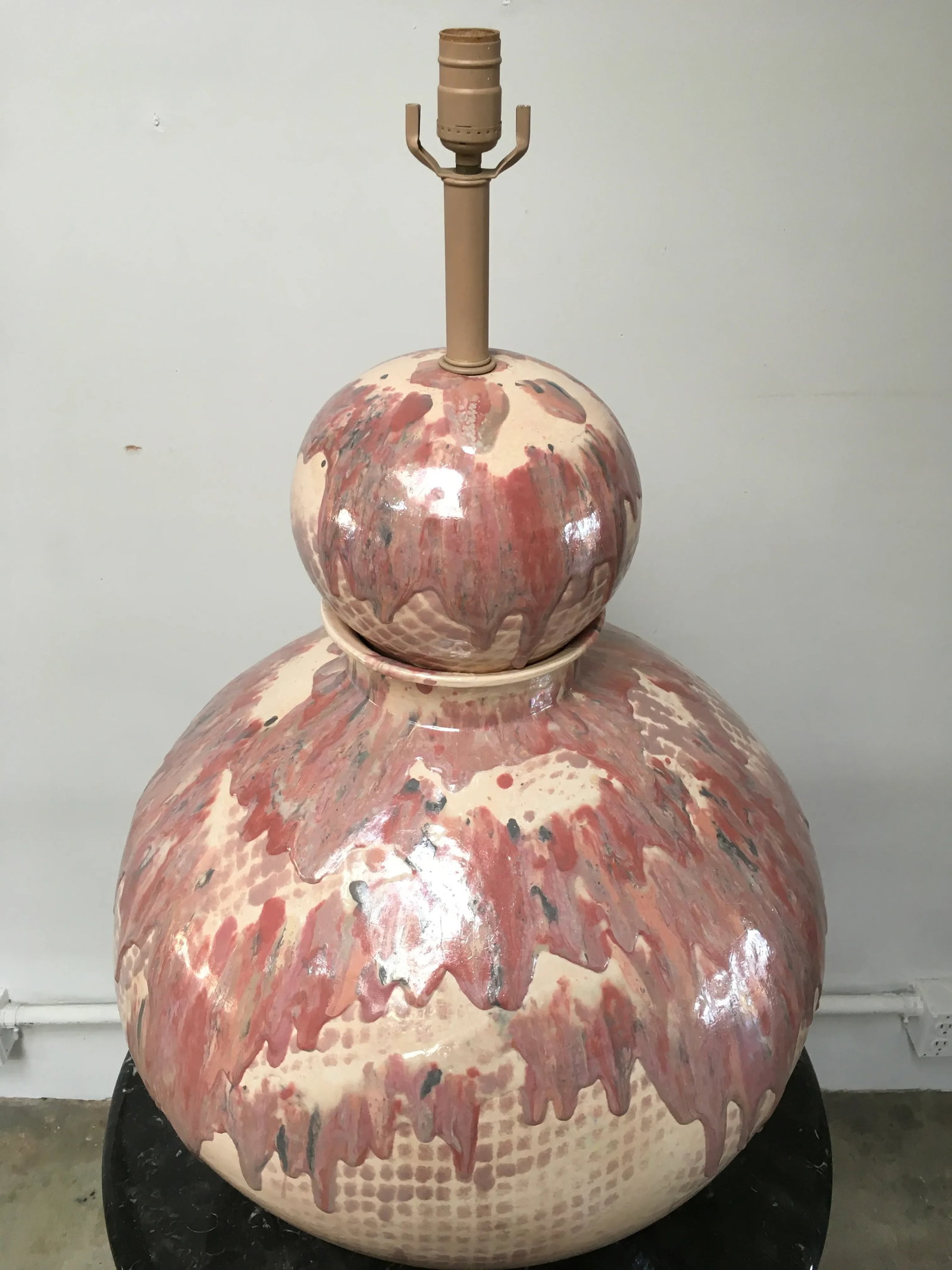 Monumental Postmodern Drip Glaze Ceramic Table Lamp in the Manner of Gary McCloy, Palm Springs Estat - 3
