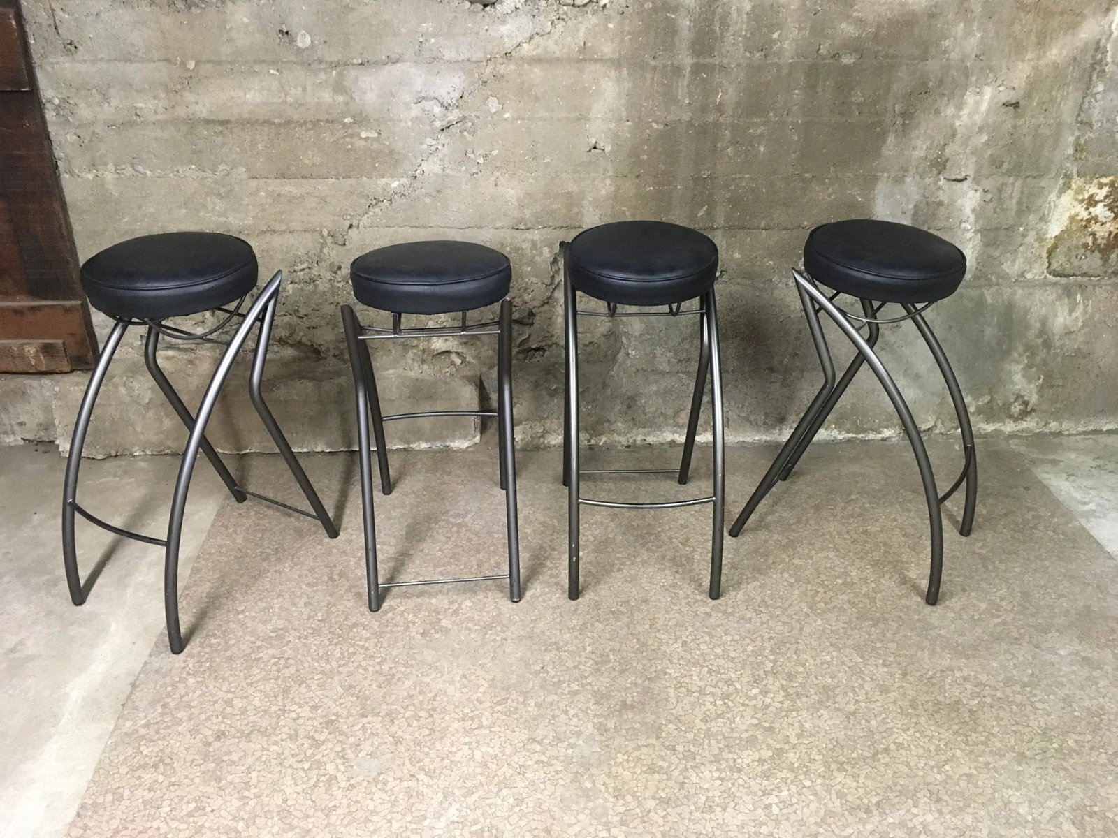 Set of Four Unique Postmodern Memphis-Style Bar Stools With Sharp Angular Gunmetal Tubular Steel Fra - 10