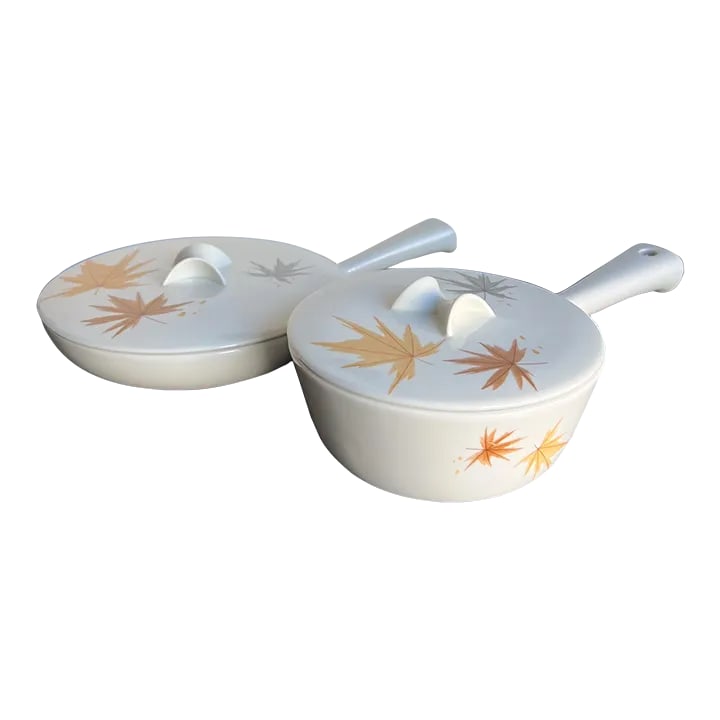 1960s Pair of Ben Seibel Iroquois Harvest Cooking Pot Set: AMBIANIC presents 1960s Pair of Ben Seibel Informal Iroquois Harvest Cooking Pots Pans with matching lids. fabulous decorative cooking ware china Long 15.25 x 9.75 x 2.5 h Short 12.75 x 8 x 3.5 h