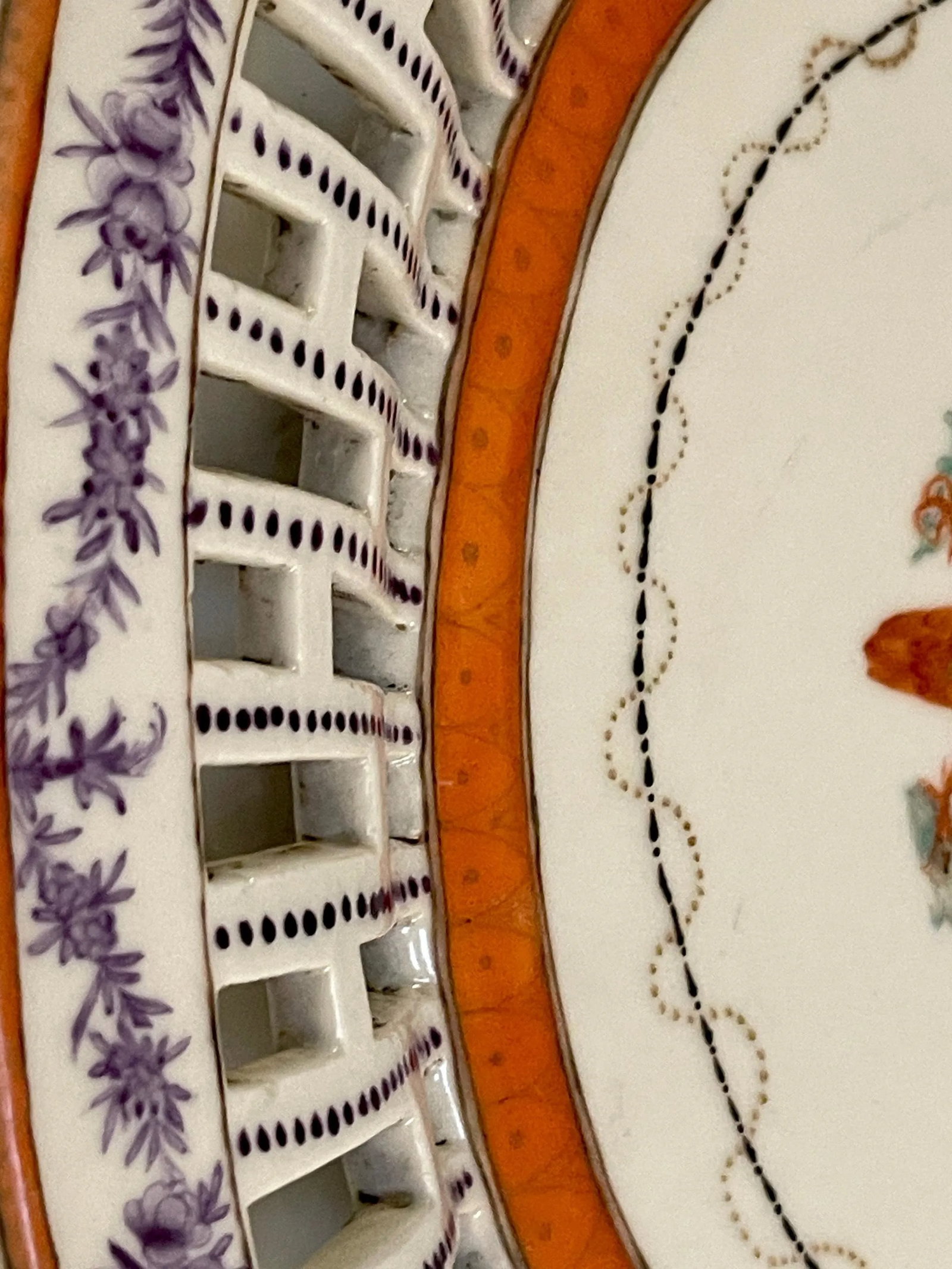 American Market Chinese Export Eagle Armorial Porcelain Oval Reticulated Tray - 2