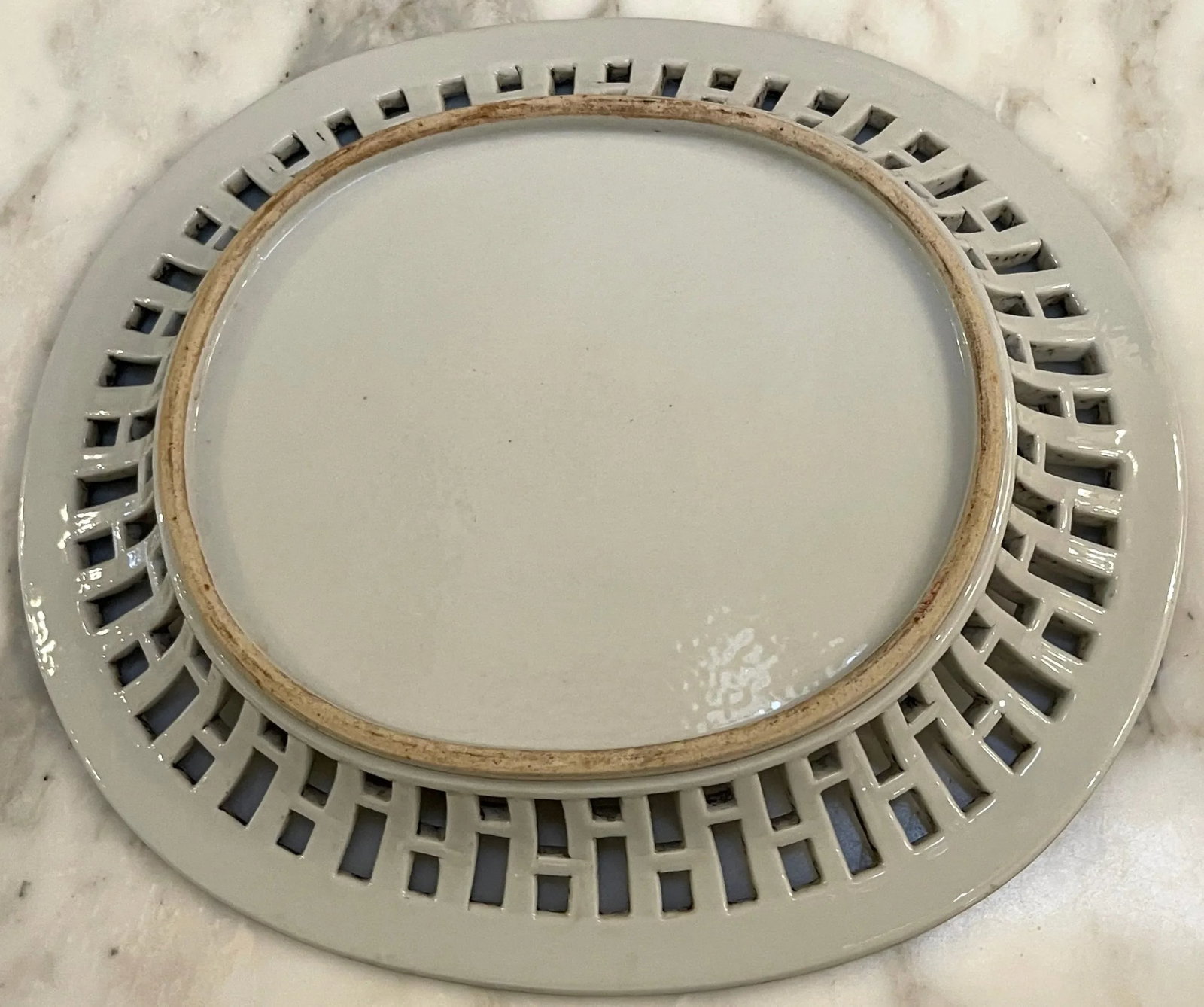 American Market Chinese Export Eagle Armorial Porcelain Oval Reticulated Tray - 3