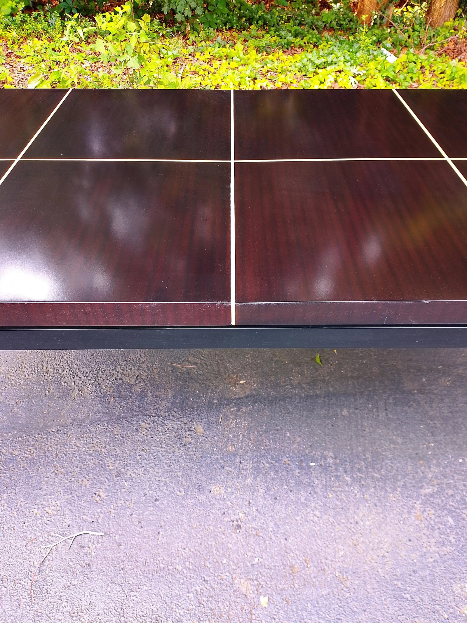 Restored Tommi Parzinger for Charak Modern Attributed Mahogany and Black Lacquered Dining Table - 4