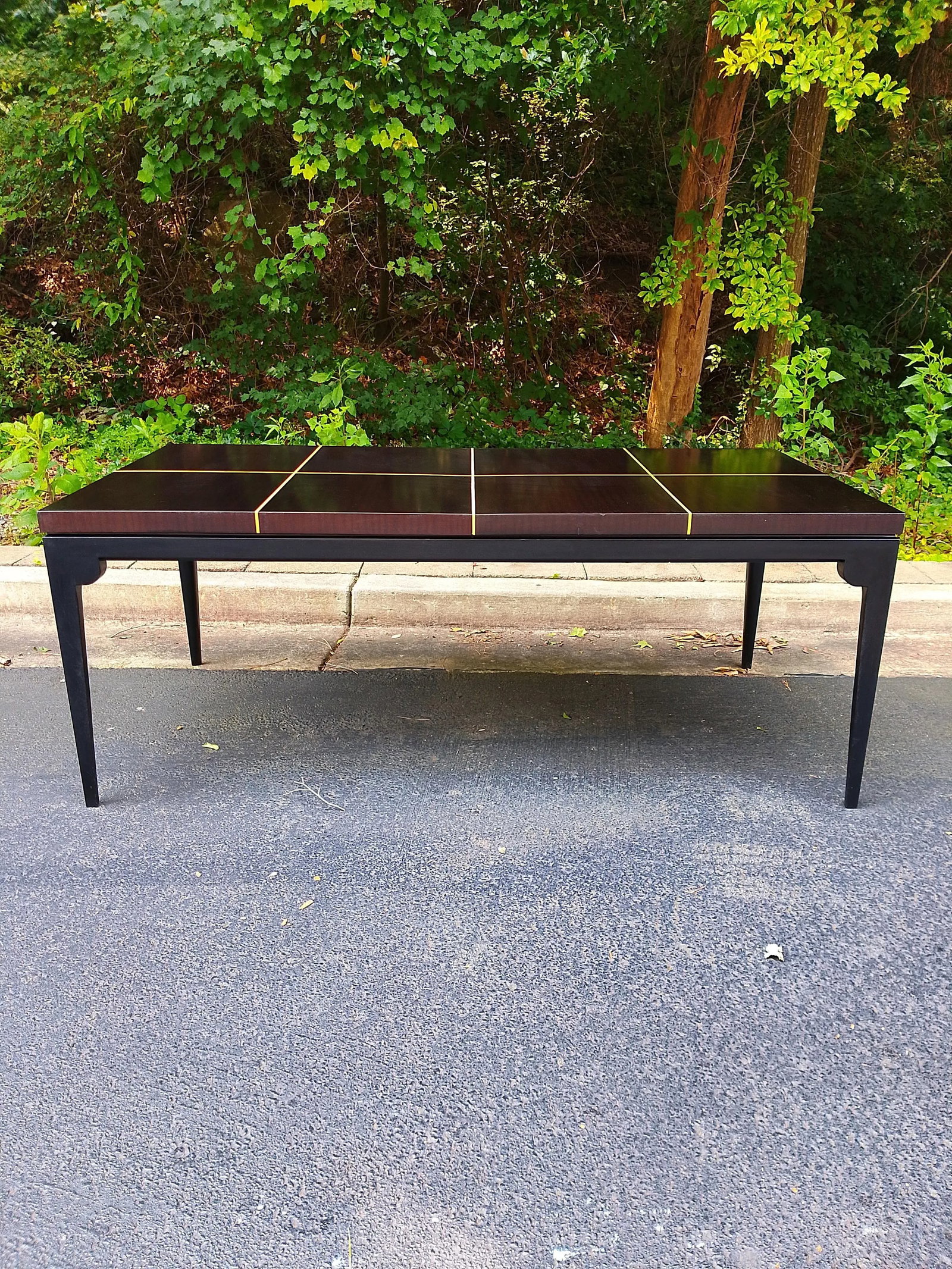 Restored Tommi Parzinger for Charak Modern Attributed Mahogany and Black Lacquered Dining Table - 9