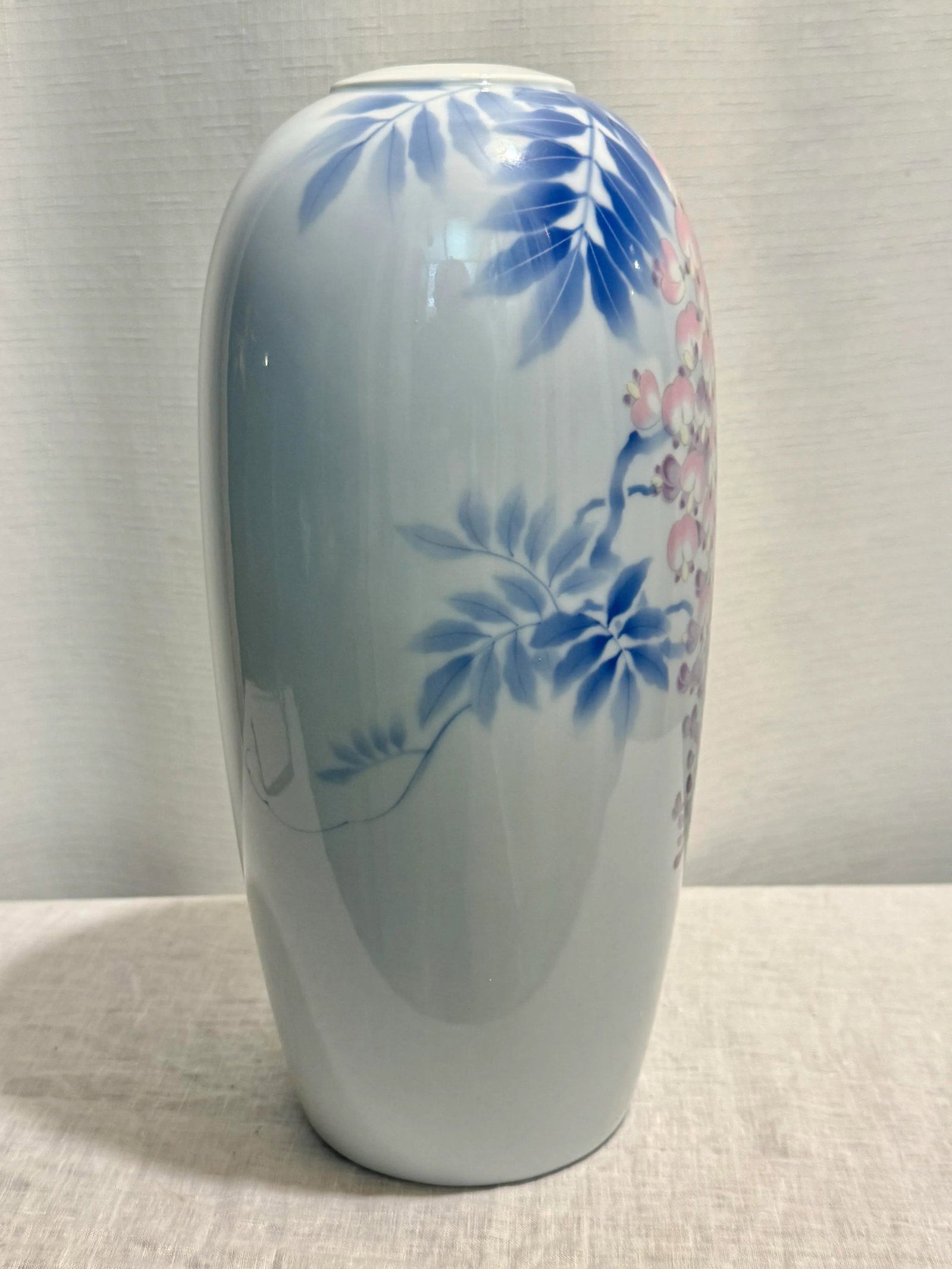Late 20th Century Fukagawa Japanese Porcelain Wisteria Vase - 6