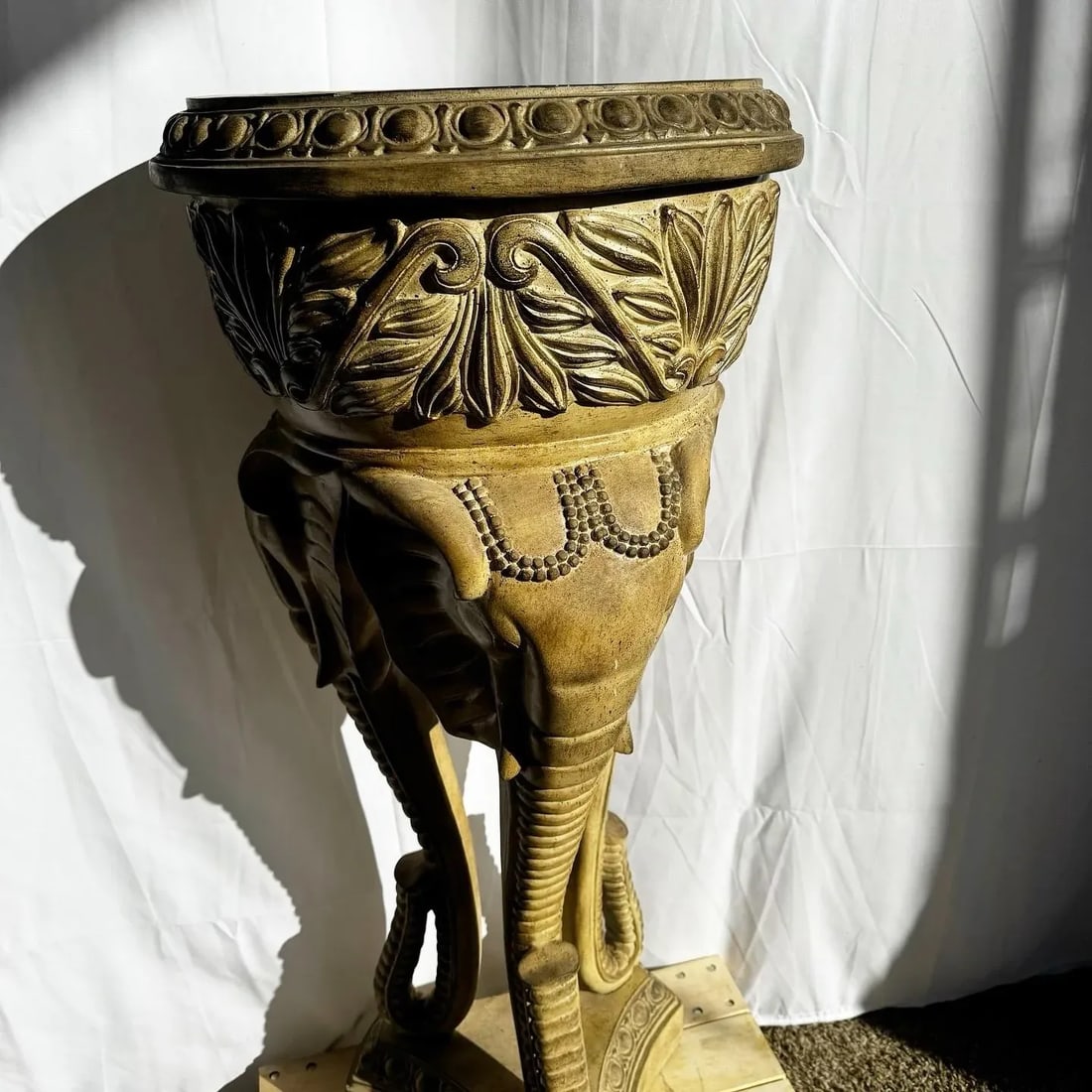 Regency Three Elephant Plant Stand/Planter/Planter - 4
