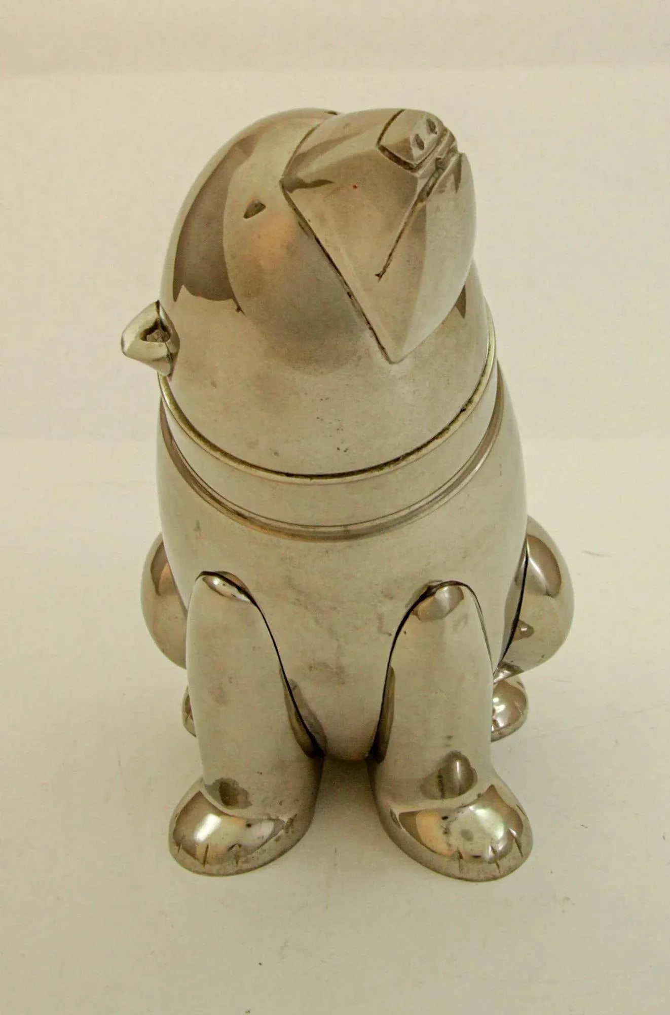 Art Deco Polar Bear Chromed Metal Figural Cocktail Shaker 1980s - 9