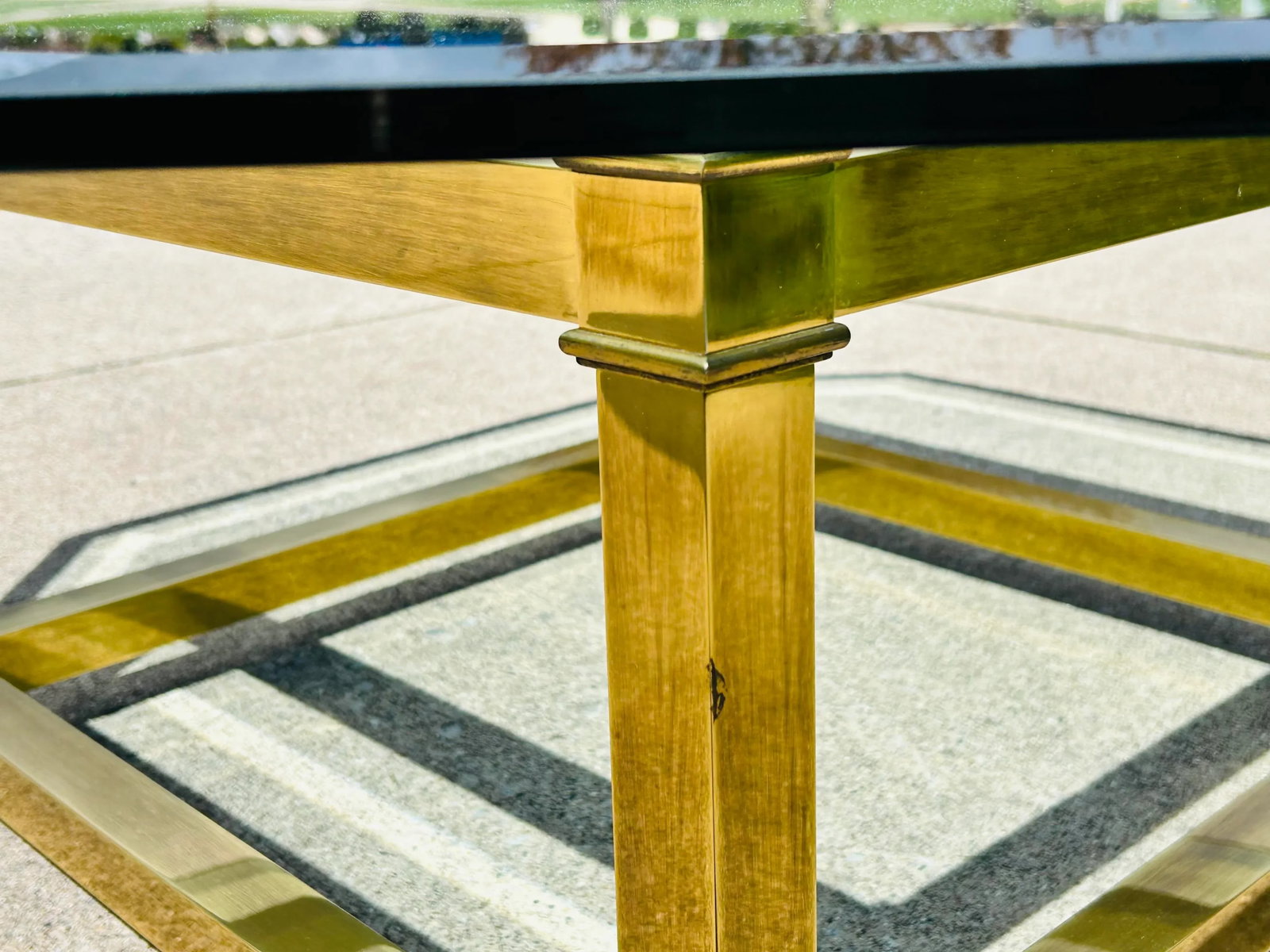 Mastercraft Attributed Mid-Century Modern Brass & Beveled Glass Coffee Table | Vintage Hollywood Reg - 2