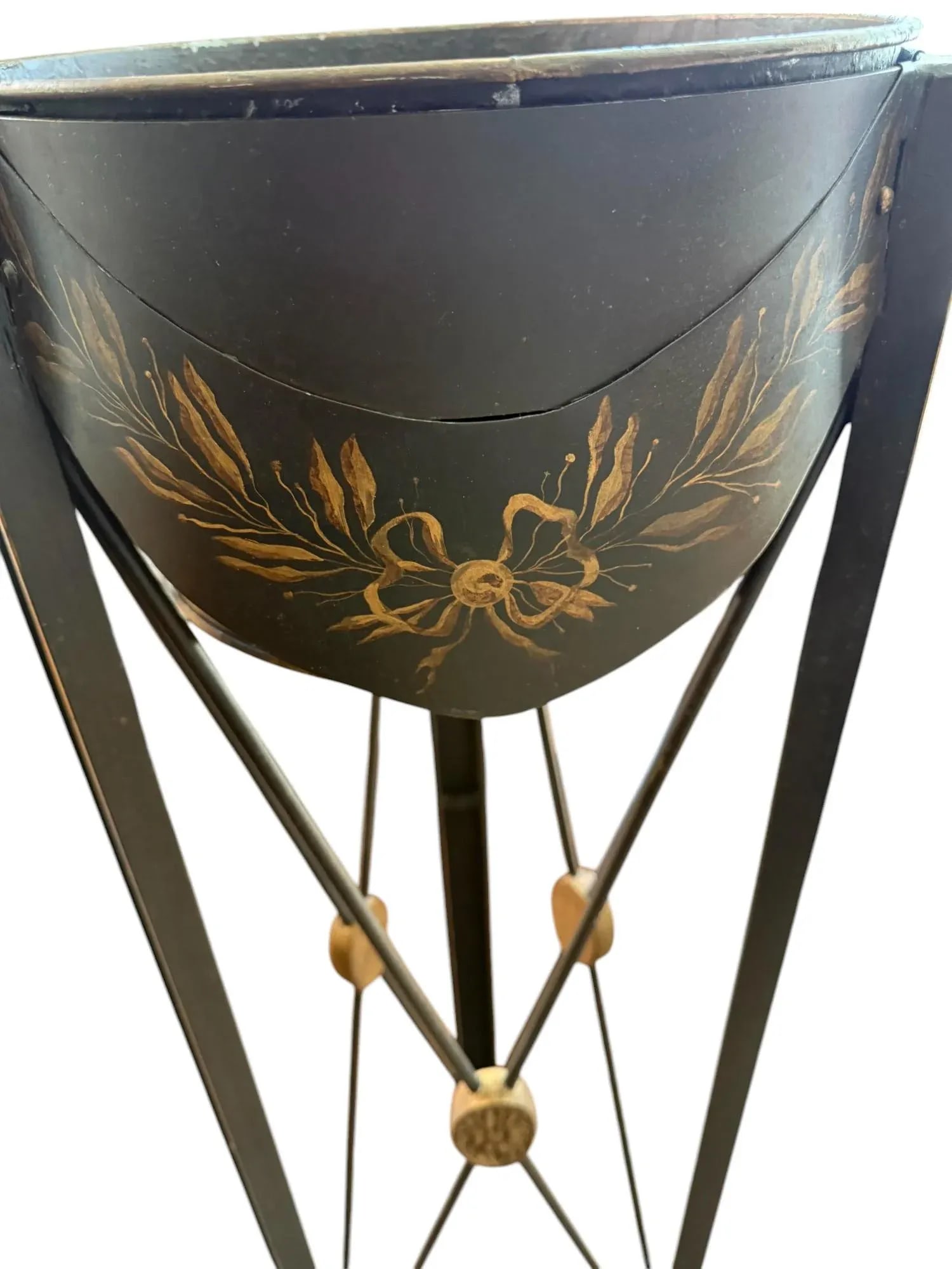 Late 20th Century Niermann Weeks Attributed Tole Jardiniere Plant Stand - 5