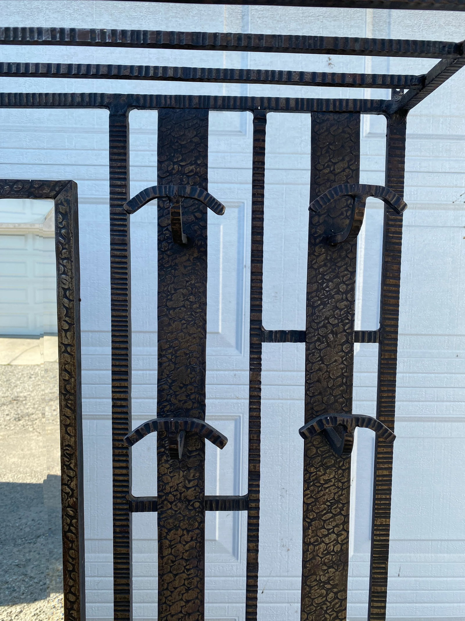 1930s French Art Deco Hammered Iron Coat Rack & Hall Tree With Mirror – Attributed to Edgar - 12