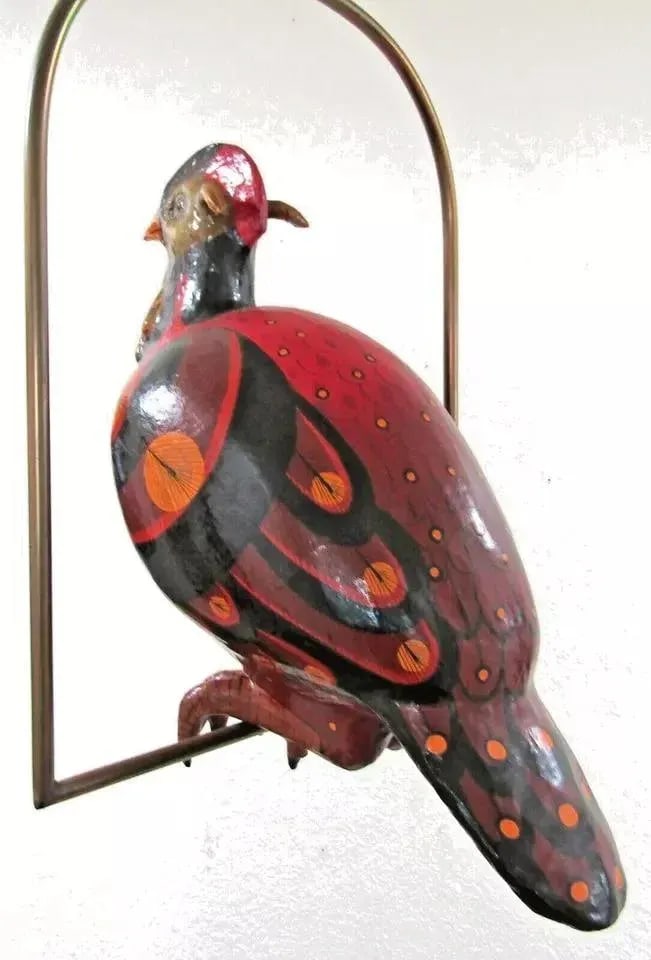 1970s Vintage Sculpture Large Paper Mache Bird on Hanging Brass Perch Attributed to Sergio Bustamant - 5