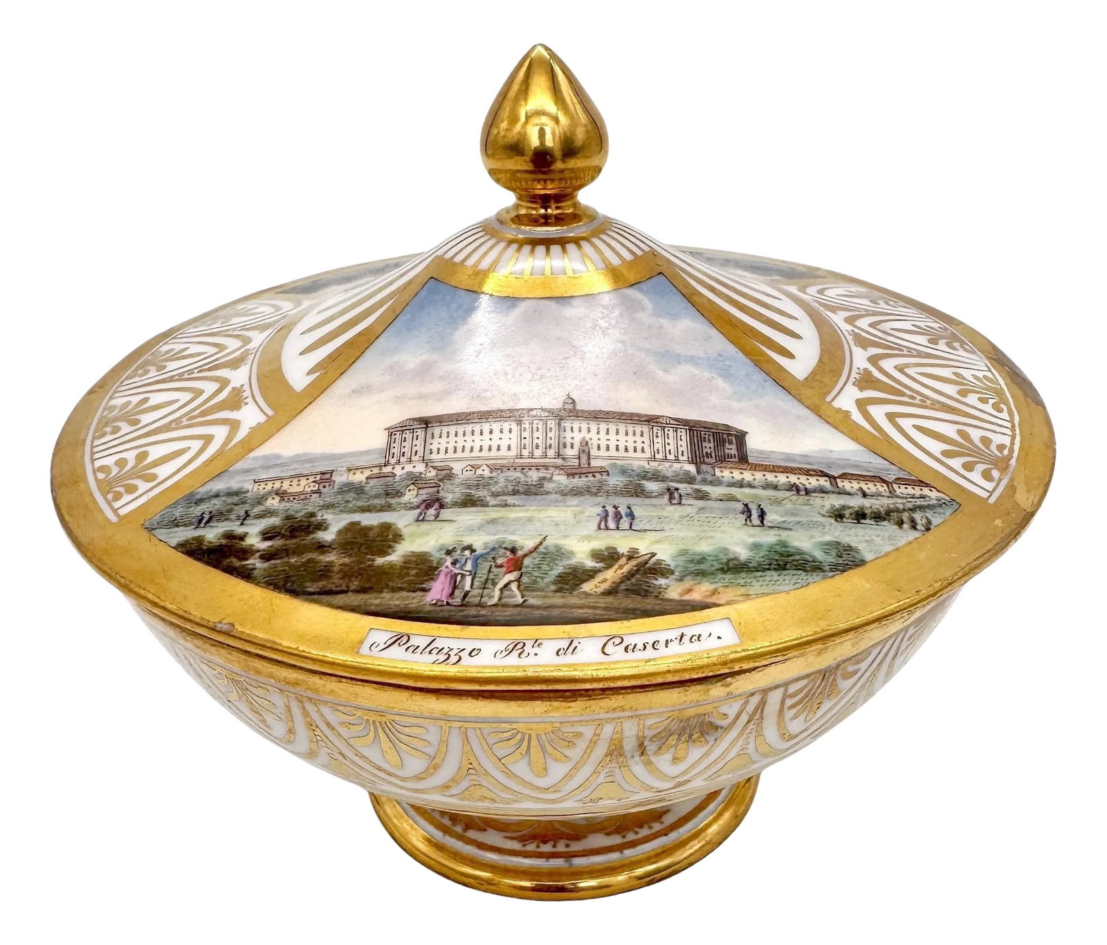 18th C. Capodimonte Box, Views Royal Palace of Caserta & Belvedere di San Leucio: 18th C. Capodimonte Box, Views Royal Palace of Caserta & Belvedere di San Leucio Consisting of two pieces: the lid and base. This elegant 18th-century Capodimonte porcelain covered box with a removabl