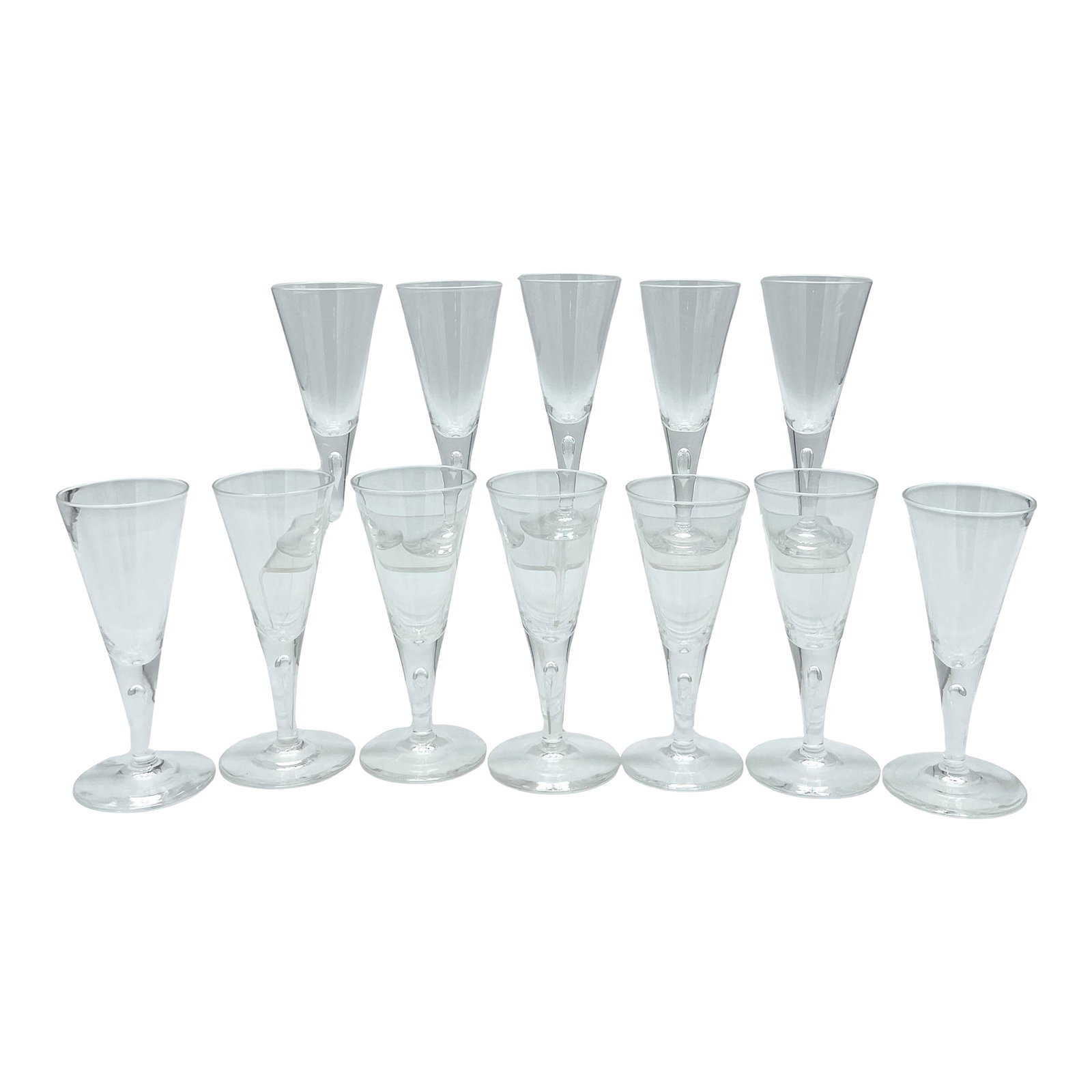 12 1960s Steuben #7924 Controlled Bubble Large Goblets/ Champagnes: 12 1960s Steuben #7924 Controlled Bubble Large Goblets/Champagnes Each one signed in Script 'S,' discontinued. A rare set of twelve (12) vintage Steuben #7924 controlled bubble large goblets/champagne