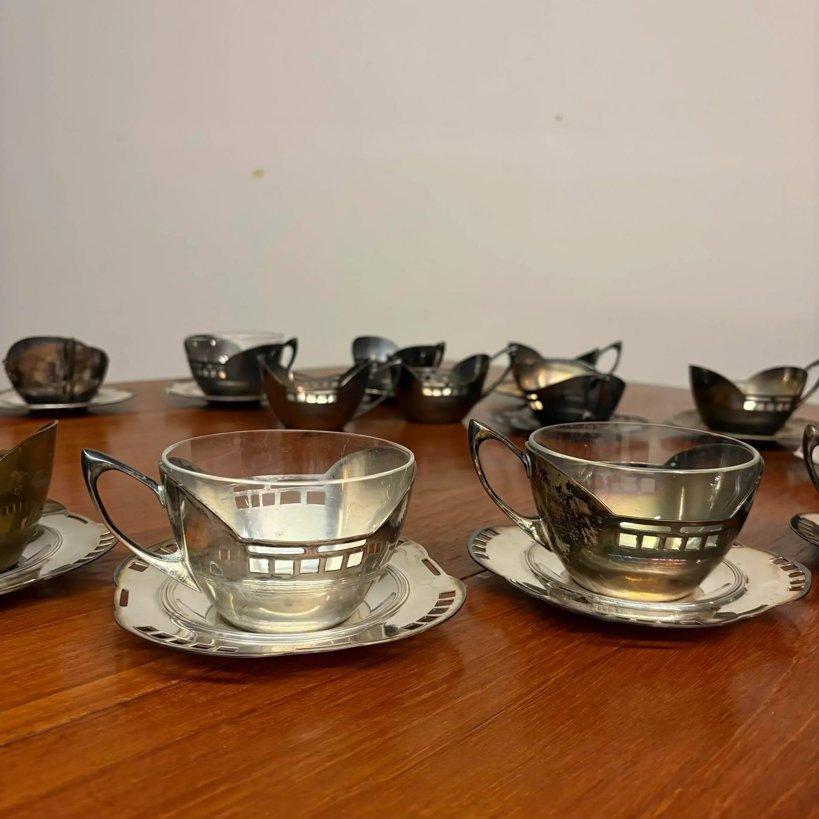 Argentor Vienna Silver Plate Cups and Saucers, Attributed to Josef Ofner 13 Cups, 11 Saucers, 3 Glas - 8