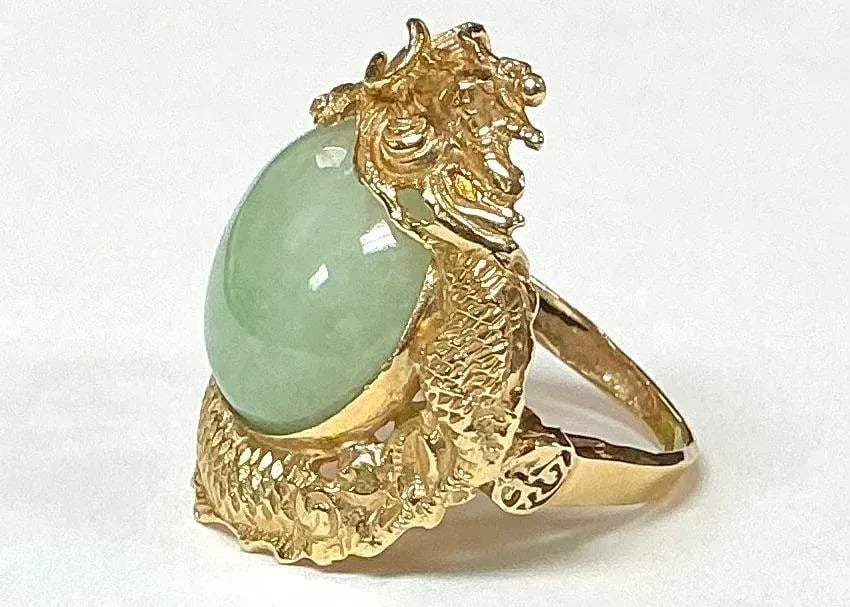 14k Gold and Jade Dragon Ring - 3