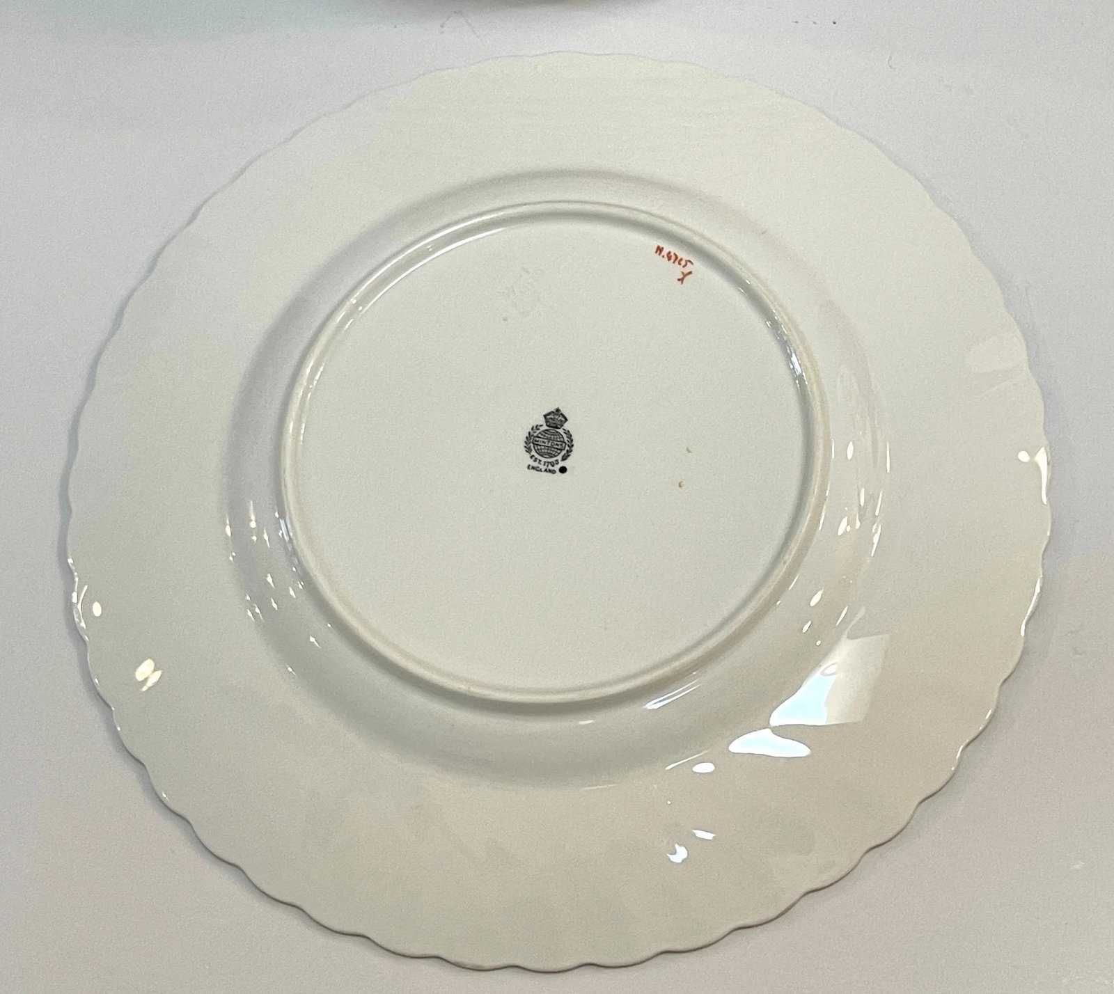 Set of 12 Mintons "š Gold Crocus"š Dinner Plates, England, Circa 1920s - 6