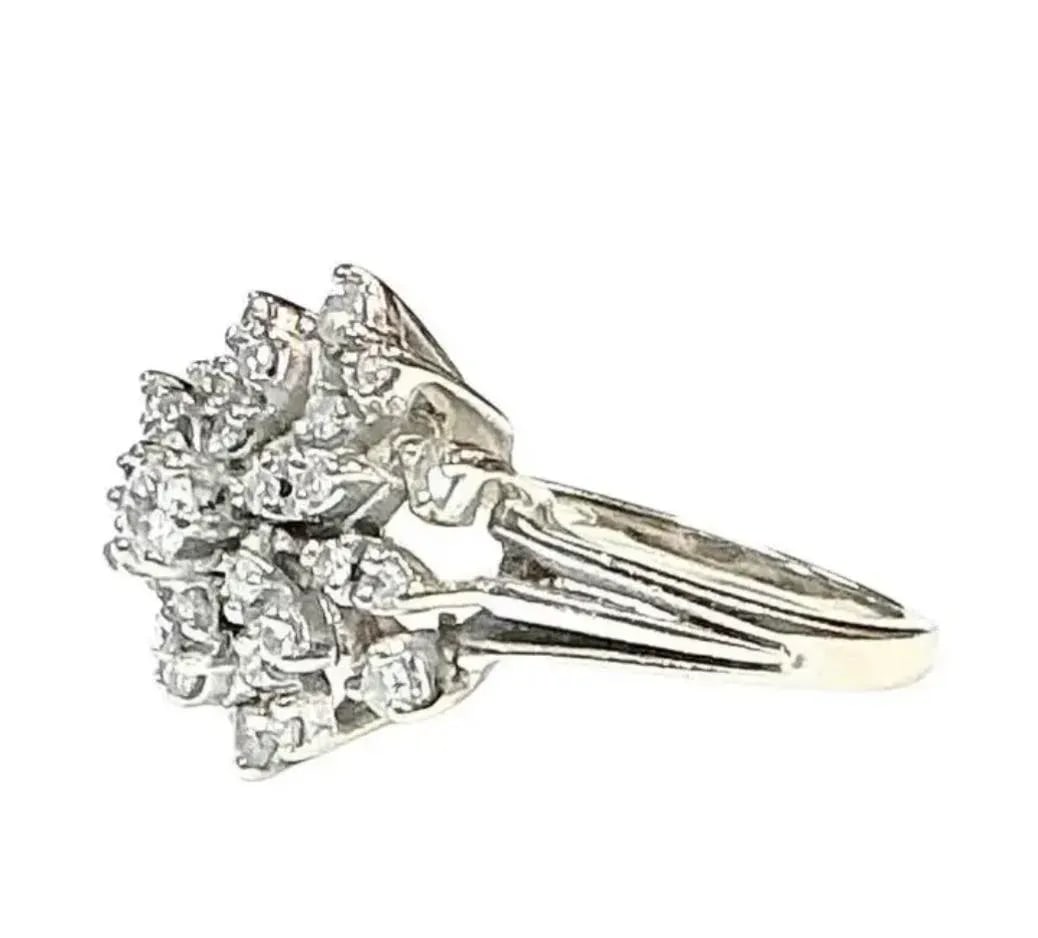 14-Karat White-Gold and Diamond Cluster Ring - 2