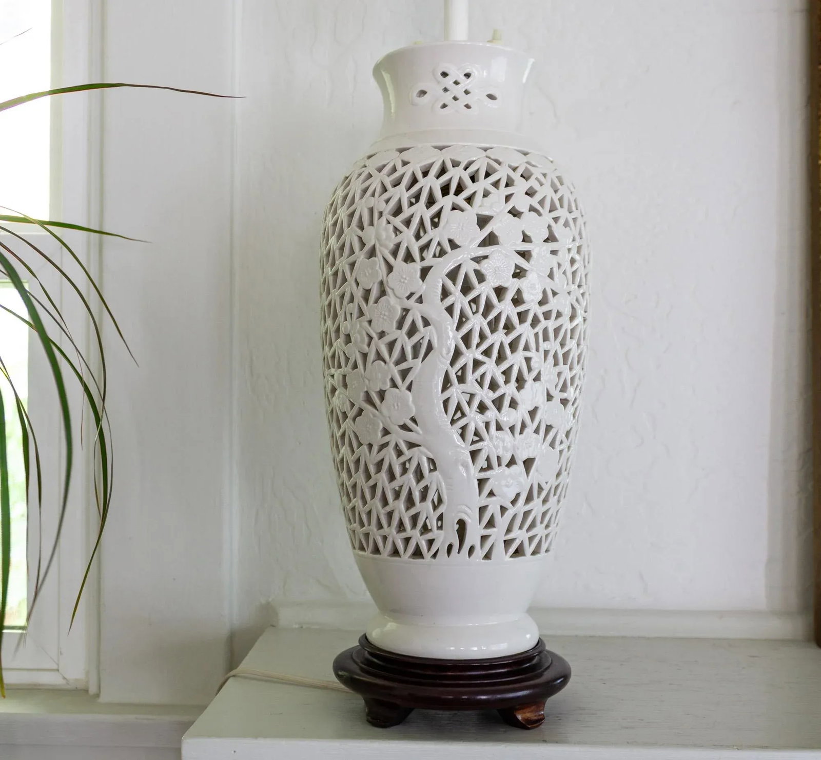 Blanc De Chine Pierced Chinoiserie Lamp With Prunus Tree Plum Blossoms - 11
