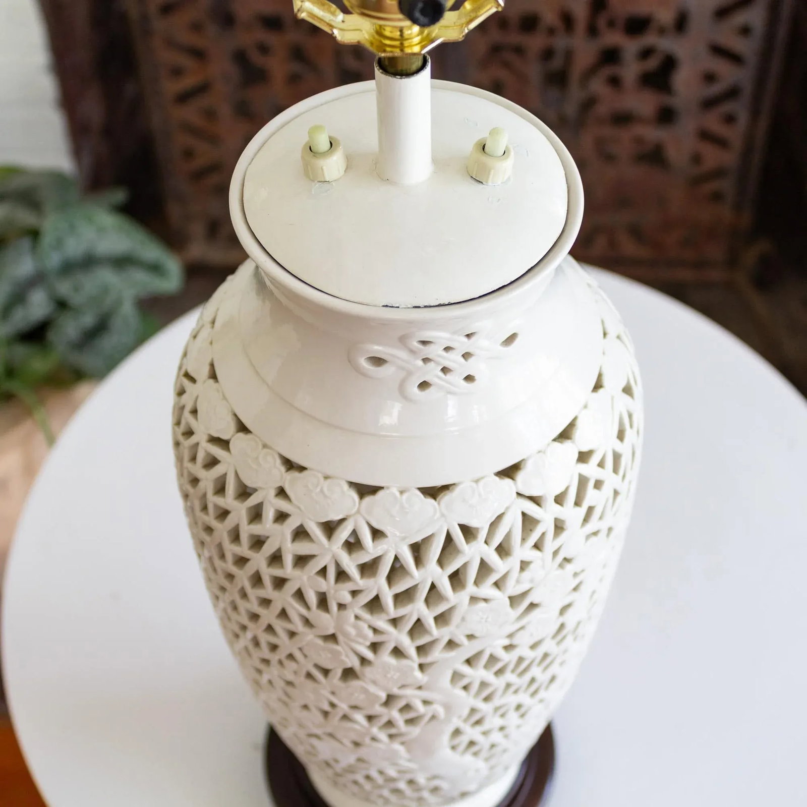 Blanc De Chine Pierced Chinoiserie Lamp With Prunus Tree Plum Blossoms - 17