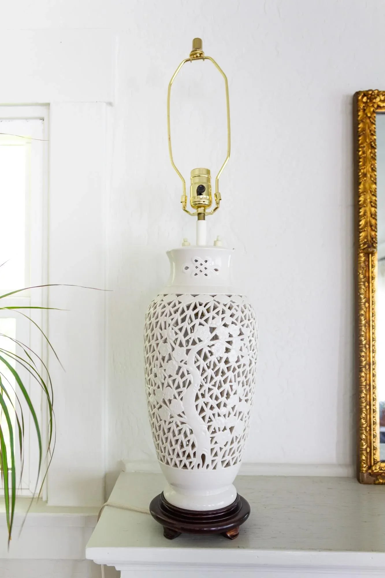 Blanc De Chine Pierced Chinoiserie Lamp With Prunus Tree Plum Blossoms - 4