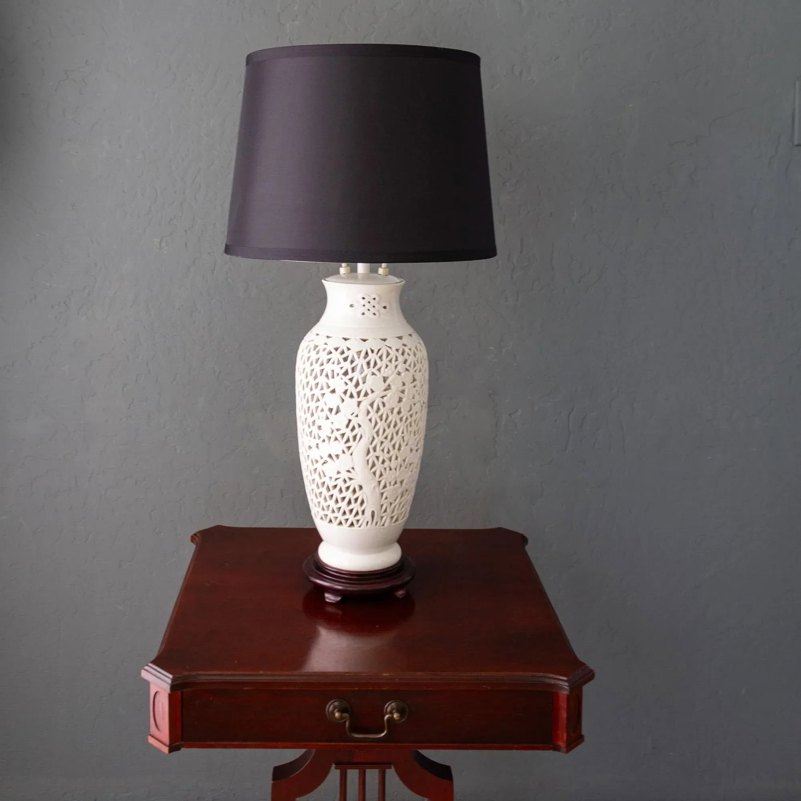 Blanc De Chine Pierced Chinoiserie Lamp With Prunus Tree Plum Blossoms - 7