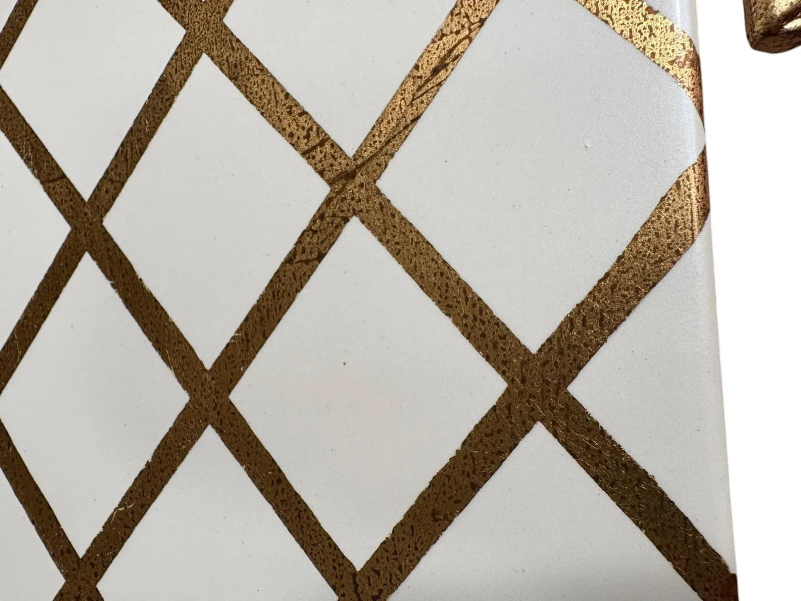 Chelsea House White and Gold Striped Showroom Sample Box - 13
