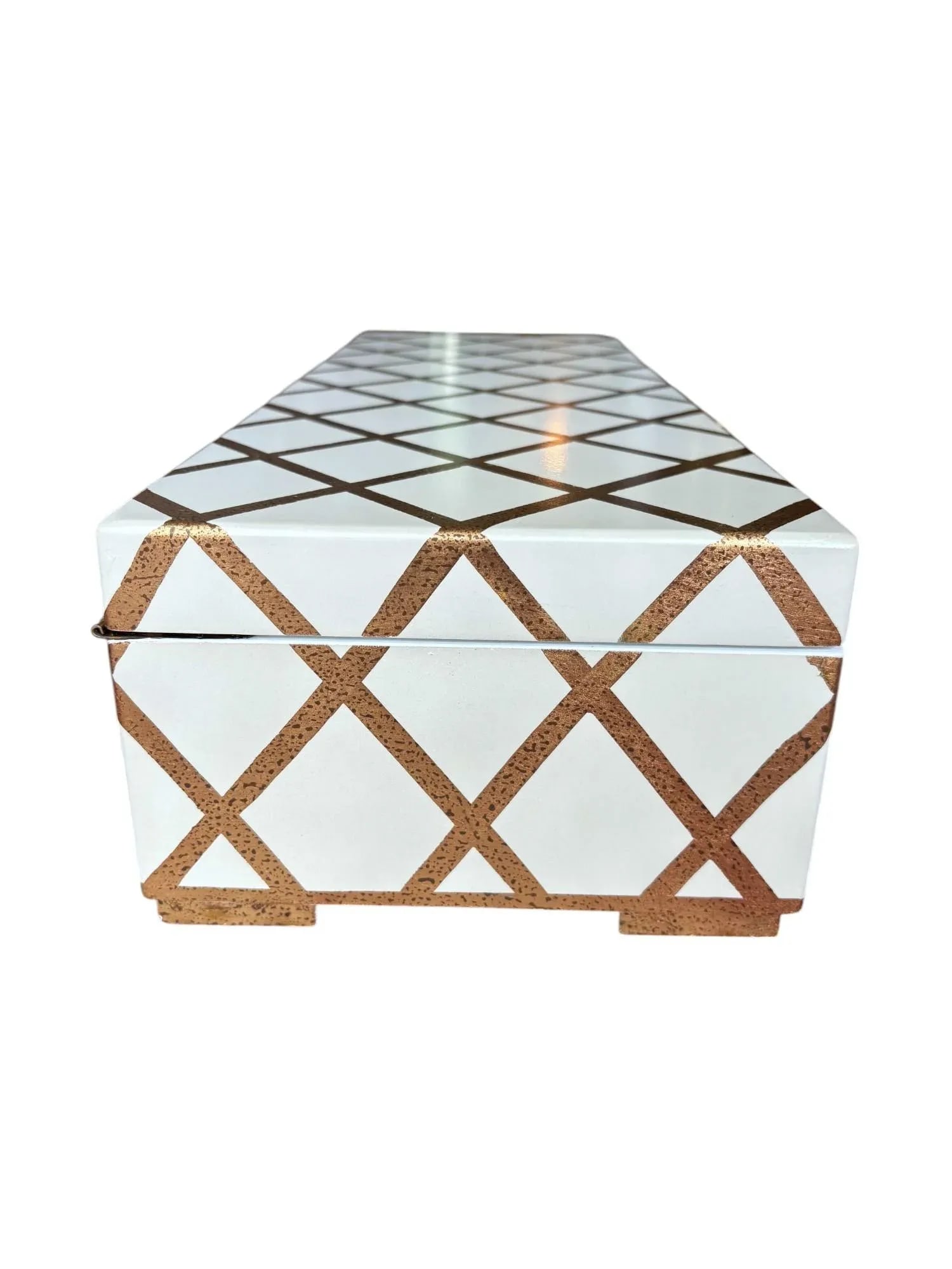 Chelsea House White and Gold Striped Showroom Sample Box - 4
