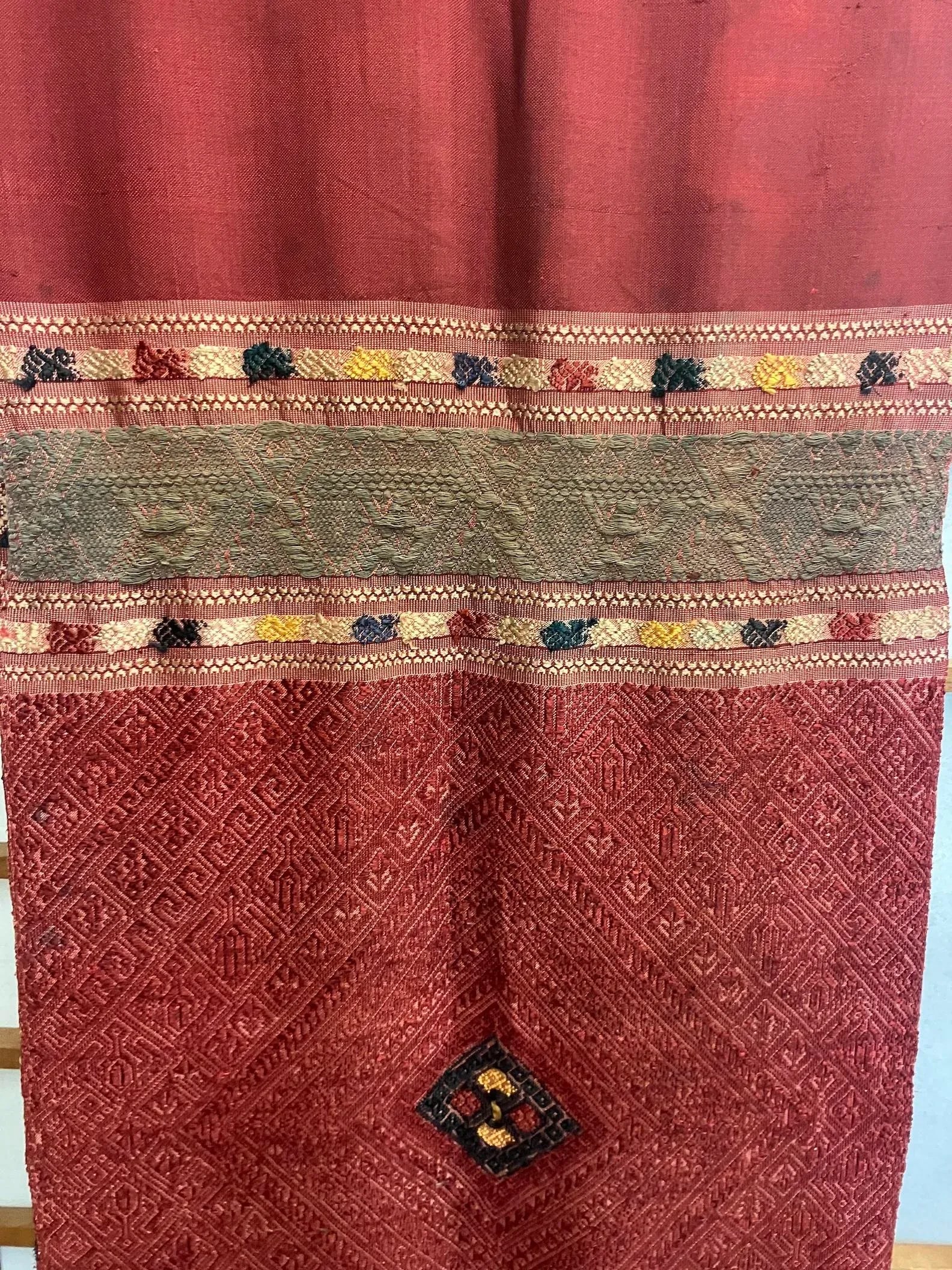 Phaa Sabai (Healing Cloth) Made in Xam Tai, Laos - 6