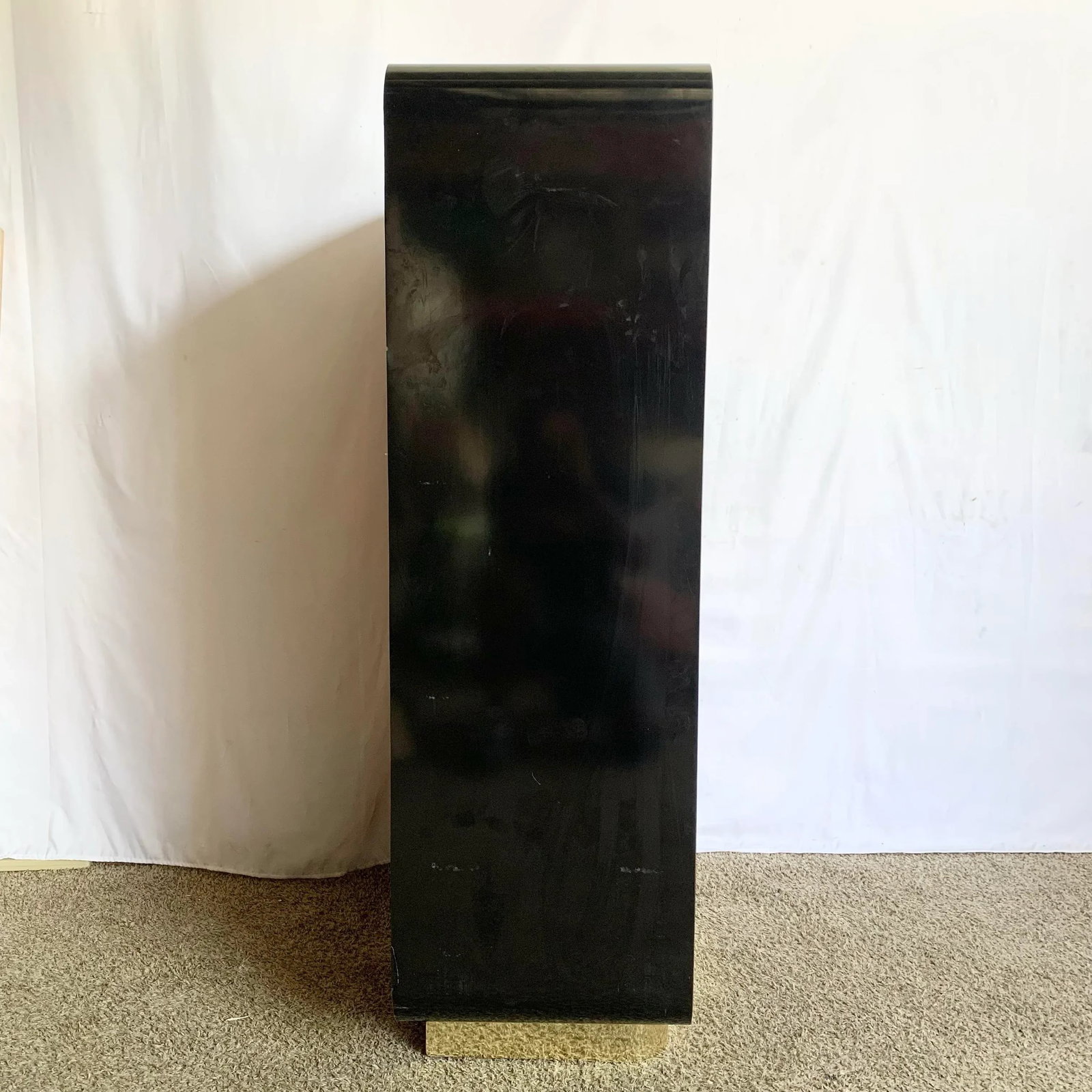 Postmodern Chinoiserie Black Lacquer Laminate Waterfall Armoire With Gold Accents - 7